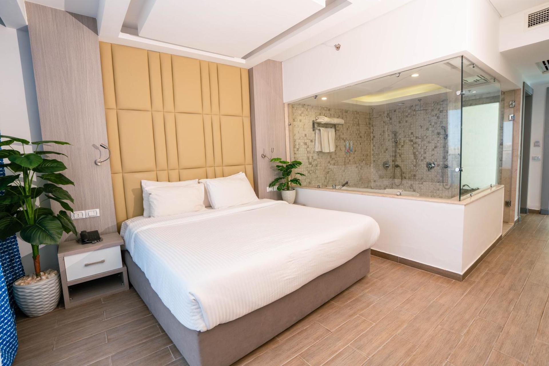 Bellagio Beach Resort & Spa - Photo 52