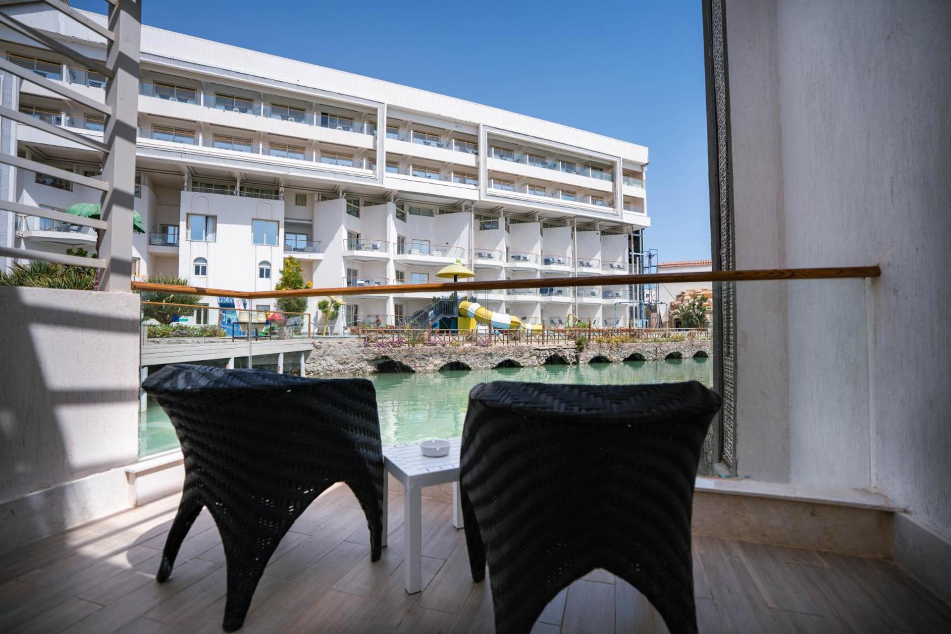 Bellagio Beach Resort & Spa - Photo 103