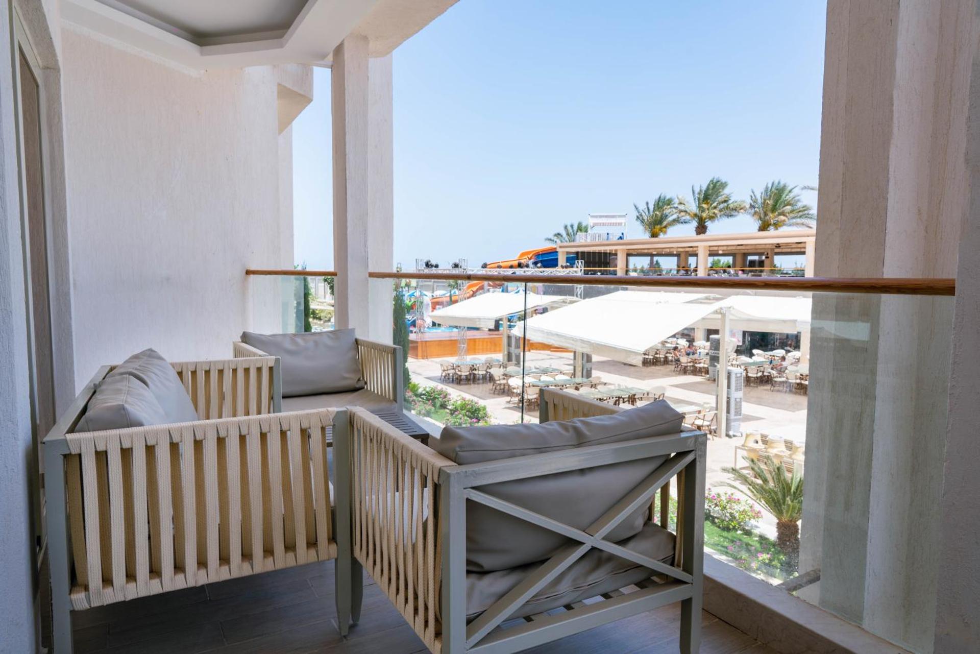 Bellagio Beach Resort & Spa - Photo 85