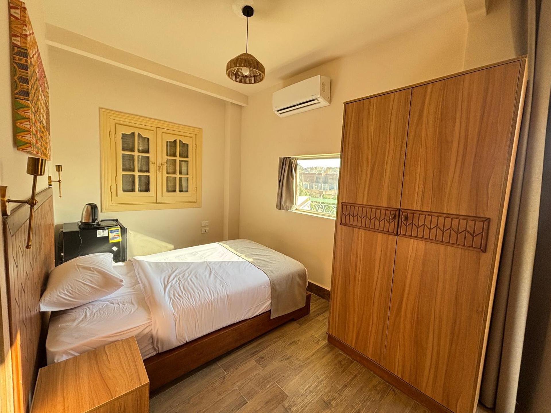 Beit Khufu Pyramid Hotel - Photo 33