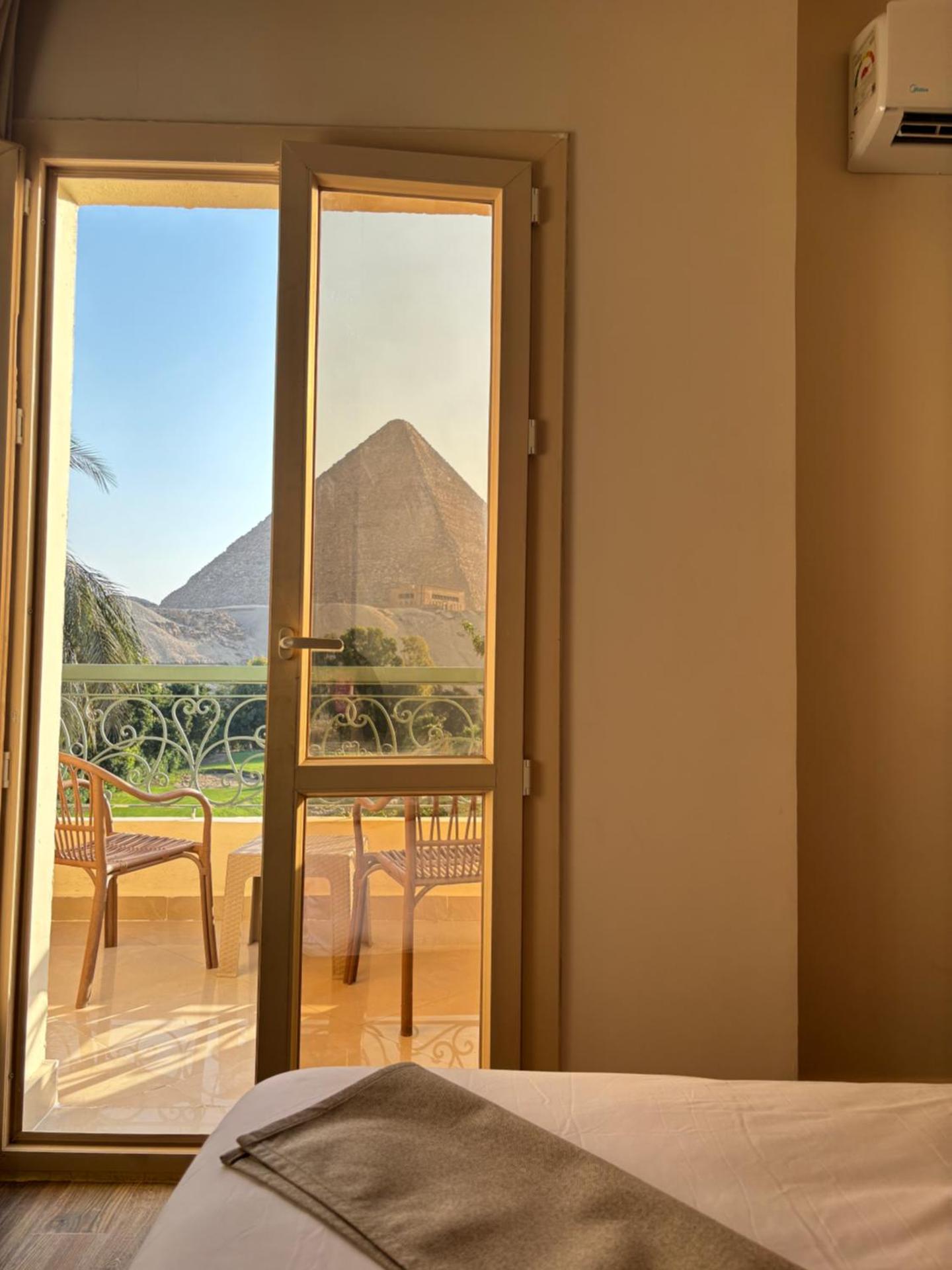 Beit Khufu Pyramid Hotel - Photo 53