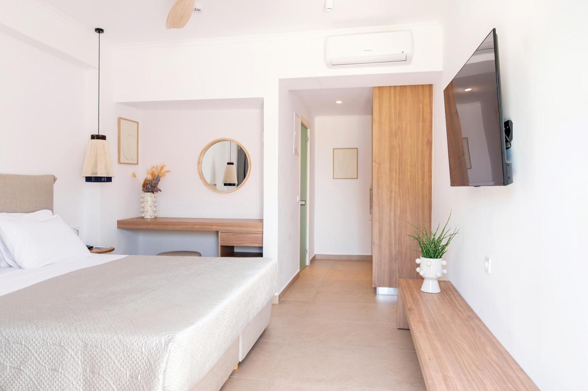 Atlantis Hotel - Photo 89