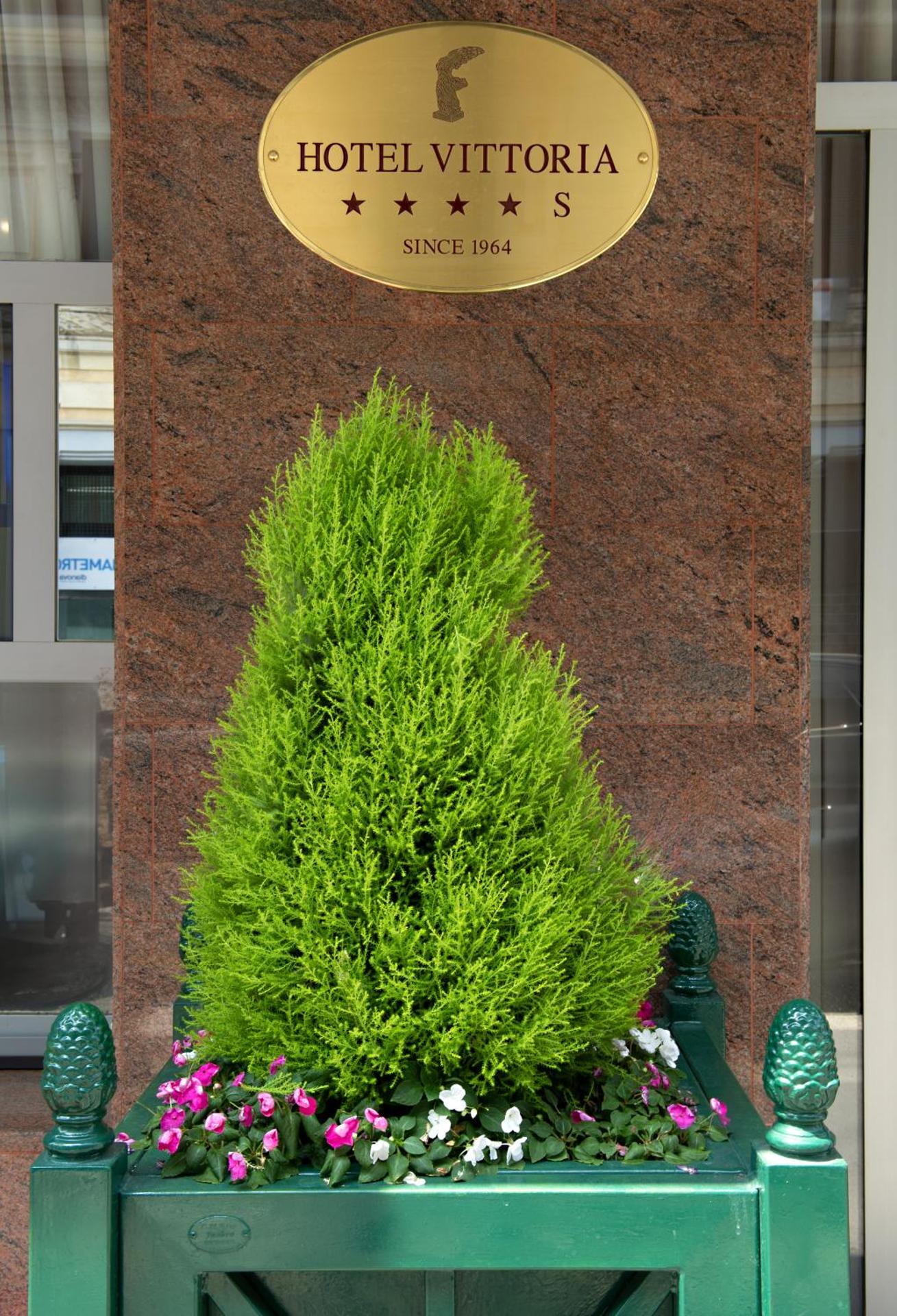 Hotel Vittoria - Photo 128