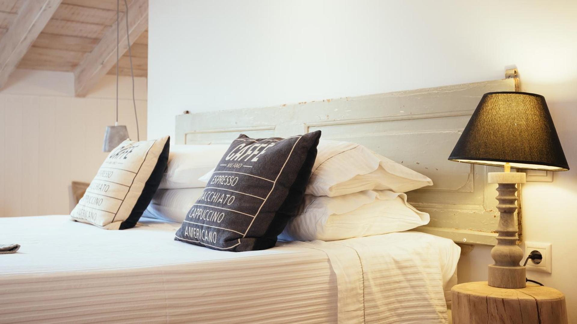 Amymone and Adiandi - Photo 122