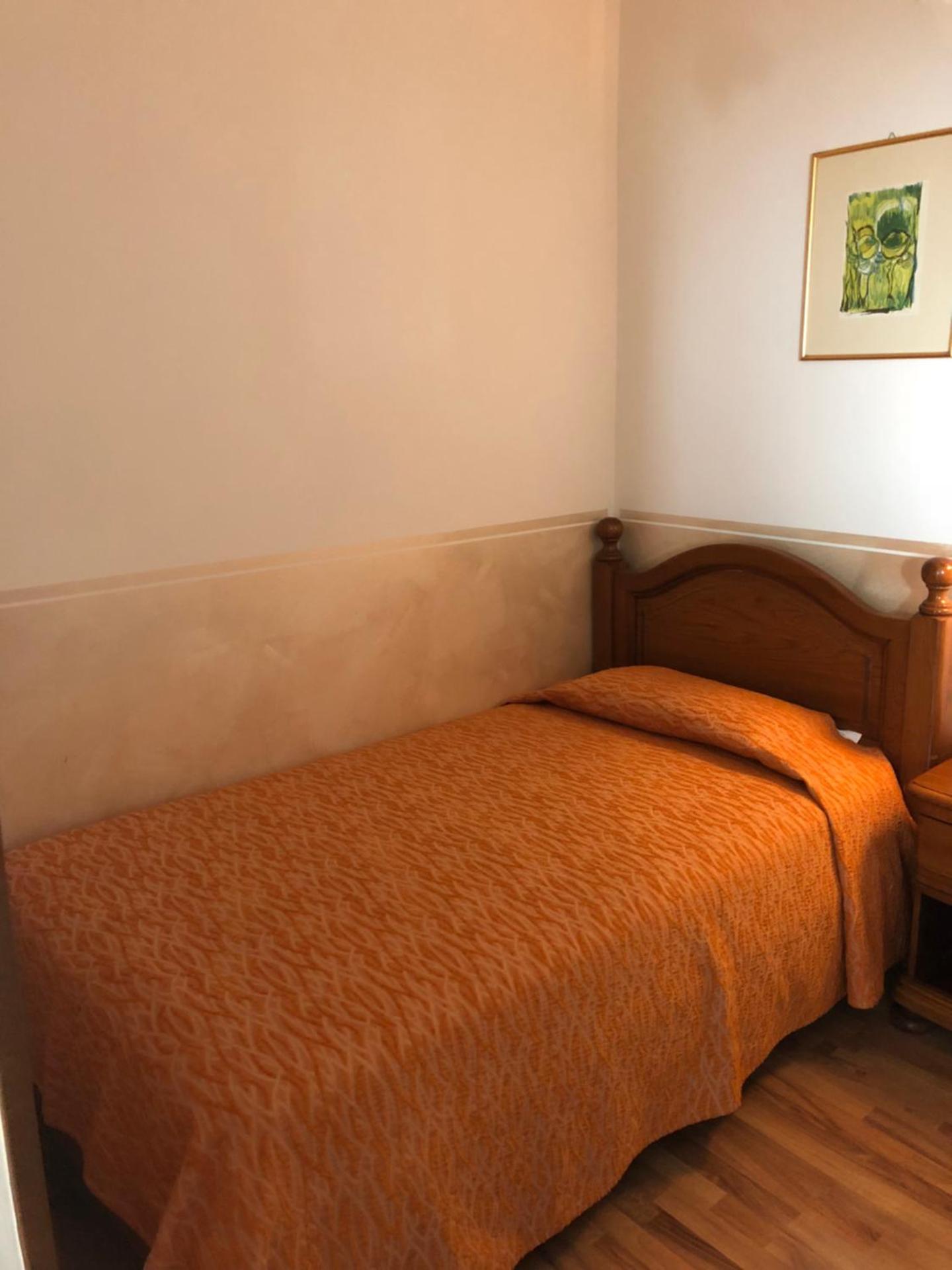 Hotel Victoria - Photo 32