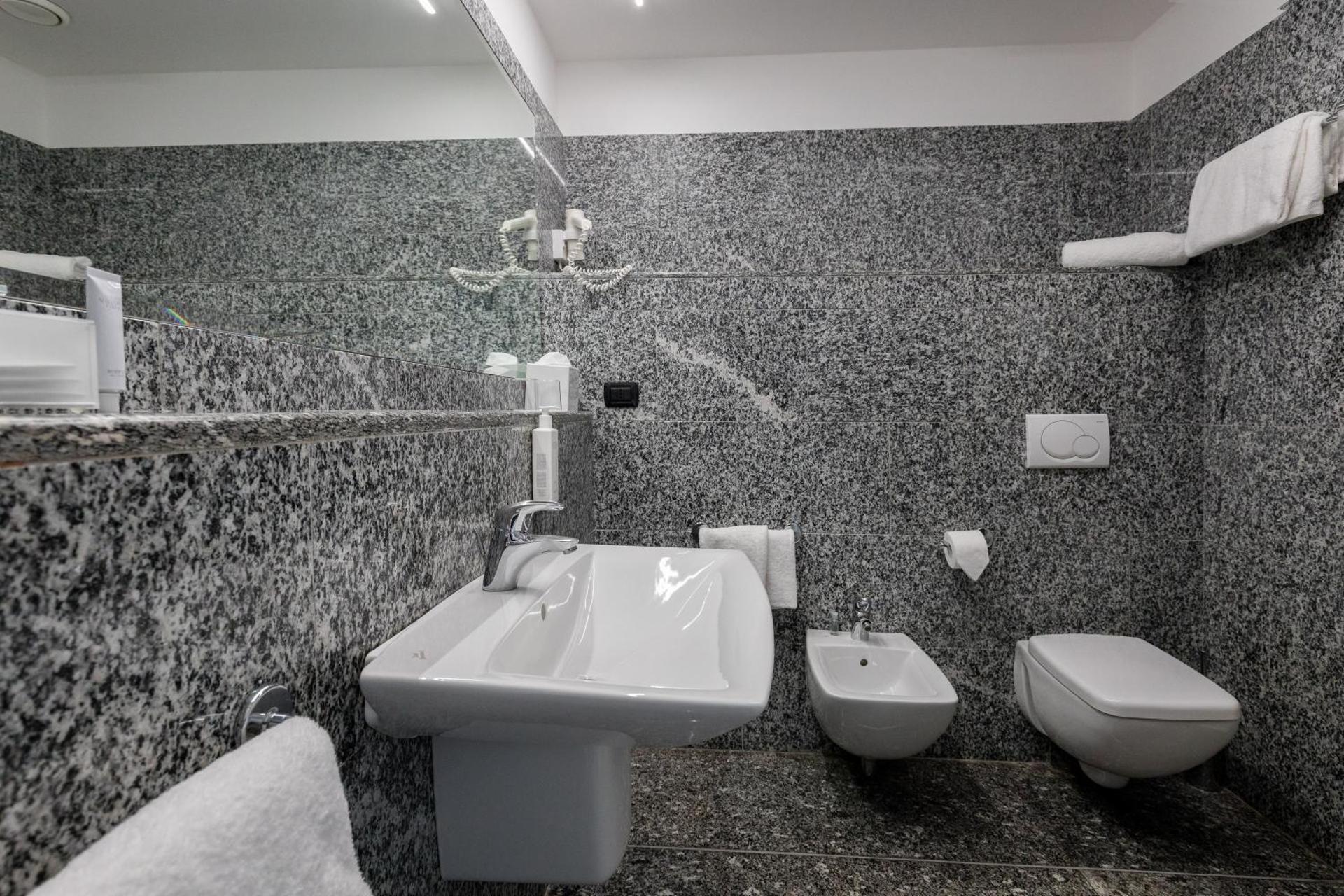 Hotel Salò du Parc - Photo 51