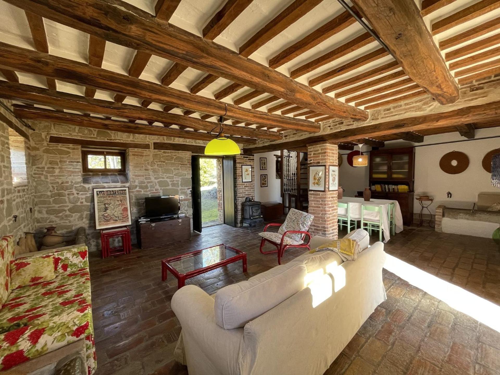 Countryside Villa in Amandola with Swimming Pool - Photo 8