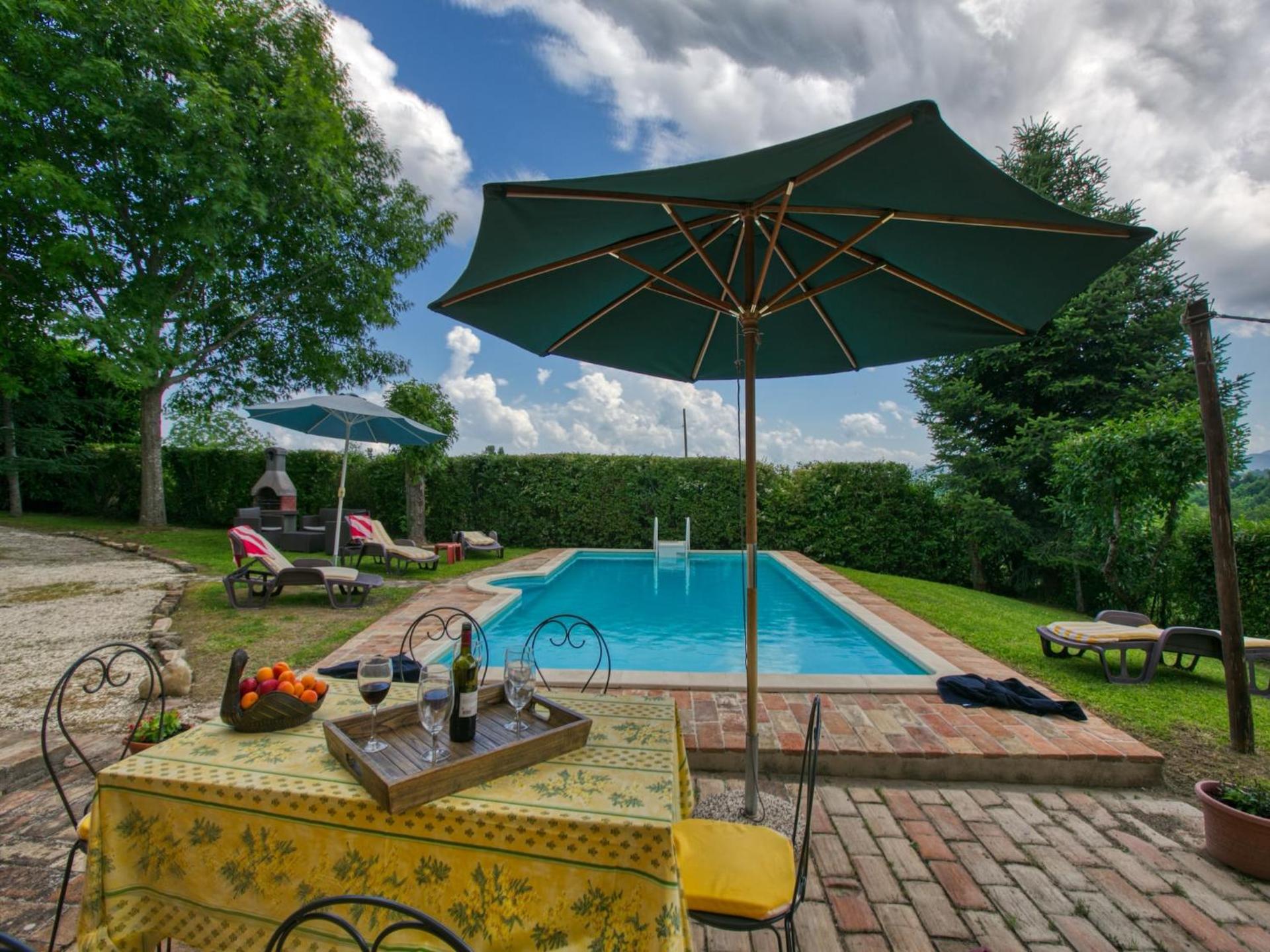 Countryside Villa in Amandola with Swimming Pool - Photo 29