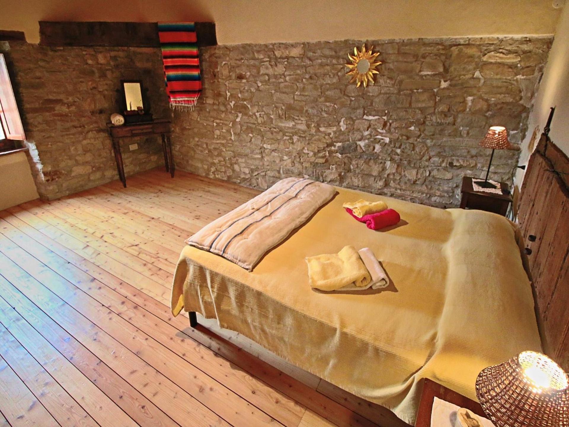 Spacious Farmhouse in Apecchio with Pool - Photo 39
