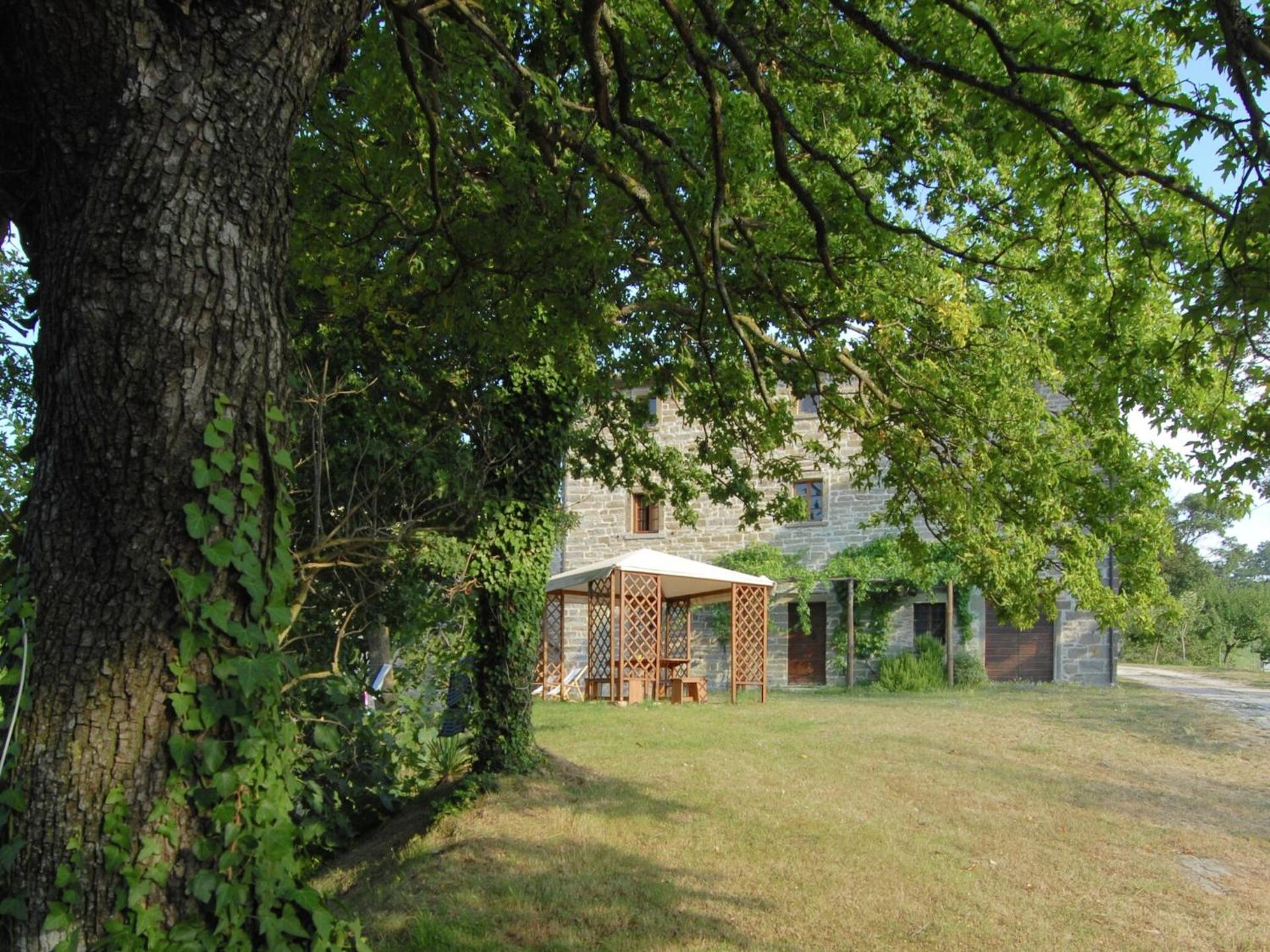 Spacious Farmhouse in Apecchio with Pool - Photo 19