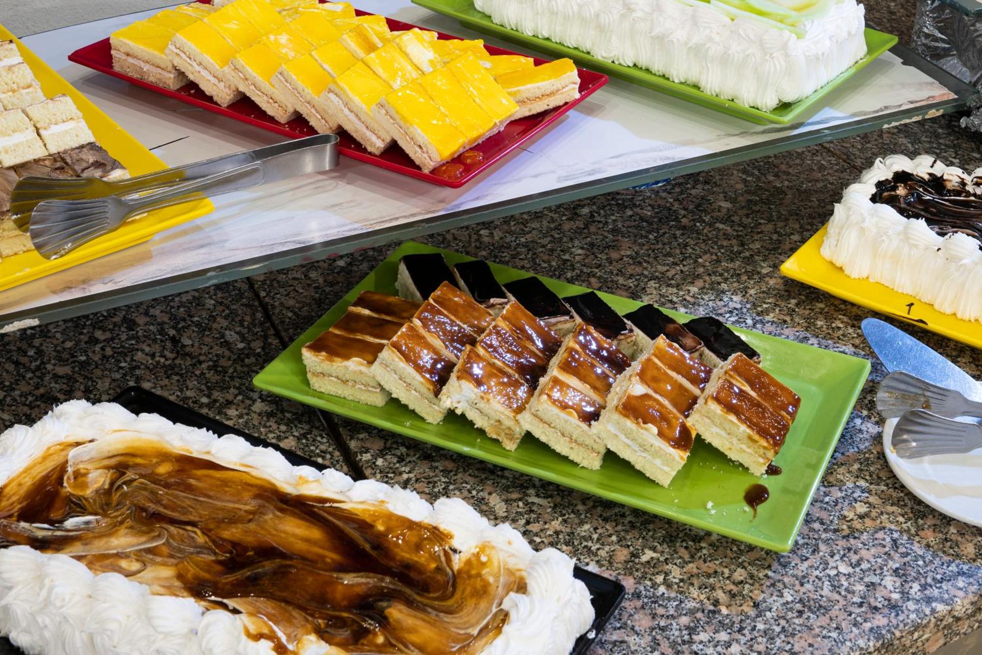 Roma Hotel - Photo 56