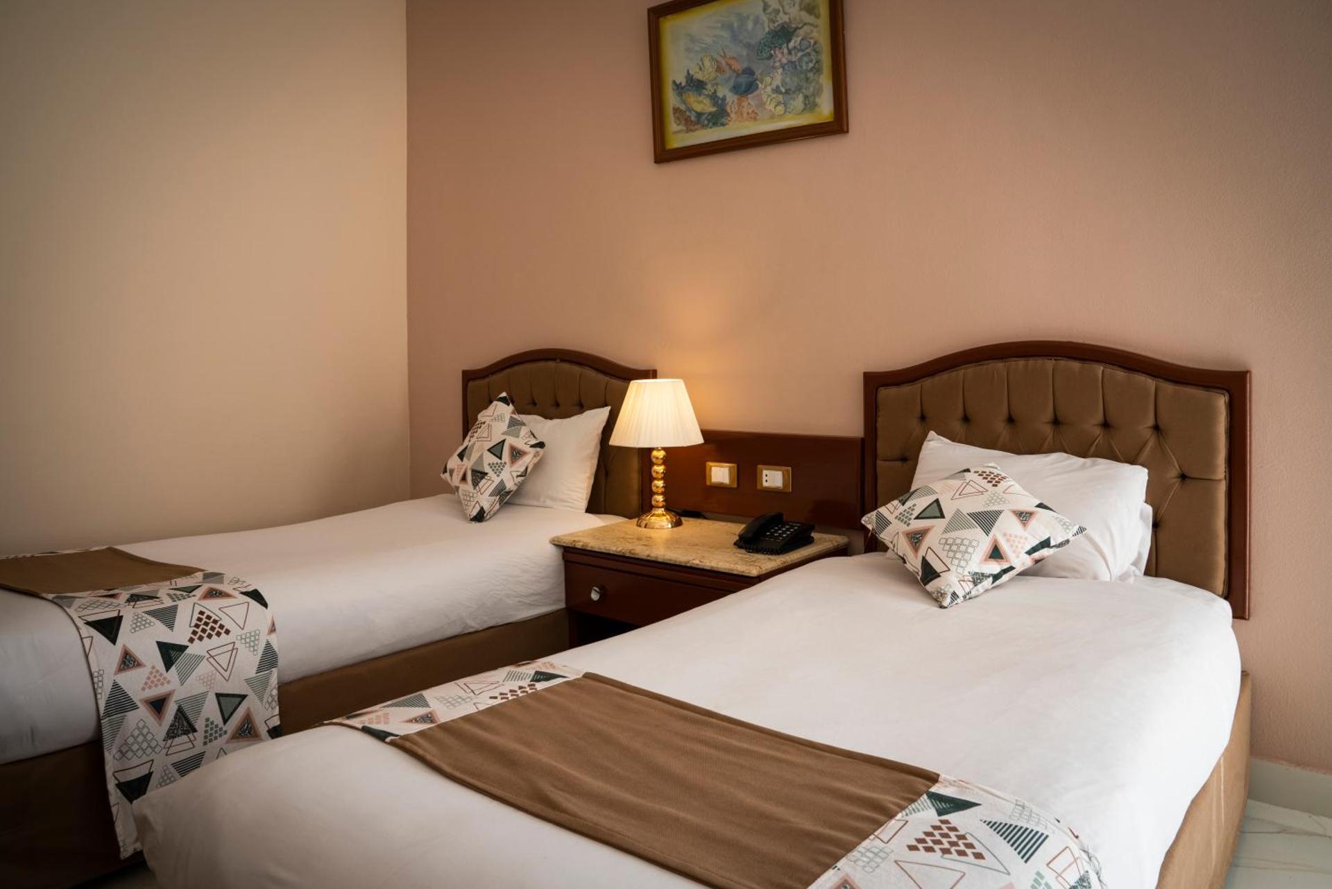 Roma Hotel - Photo 45