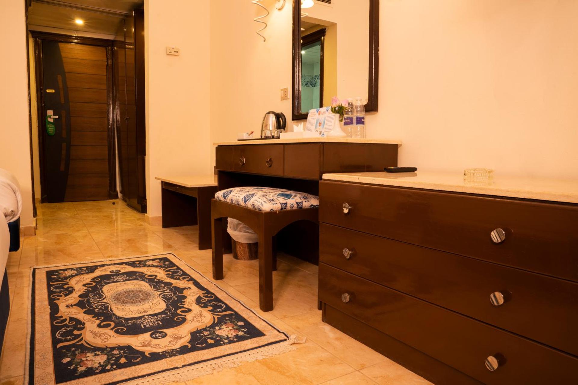 Roma Hotel - Photo 65