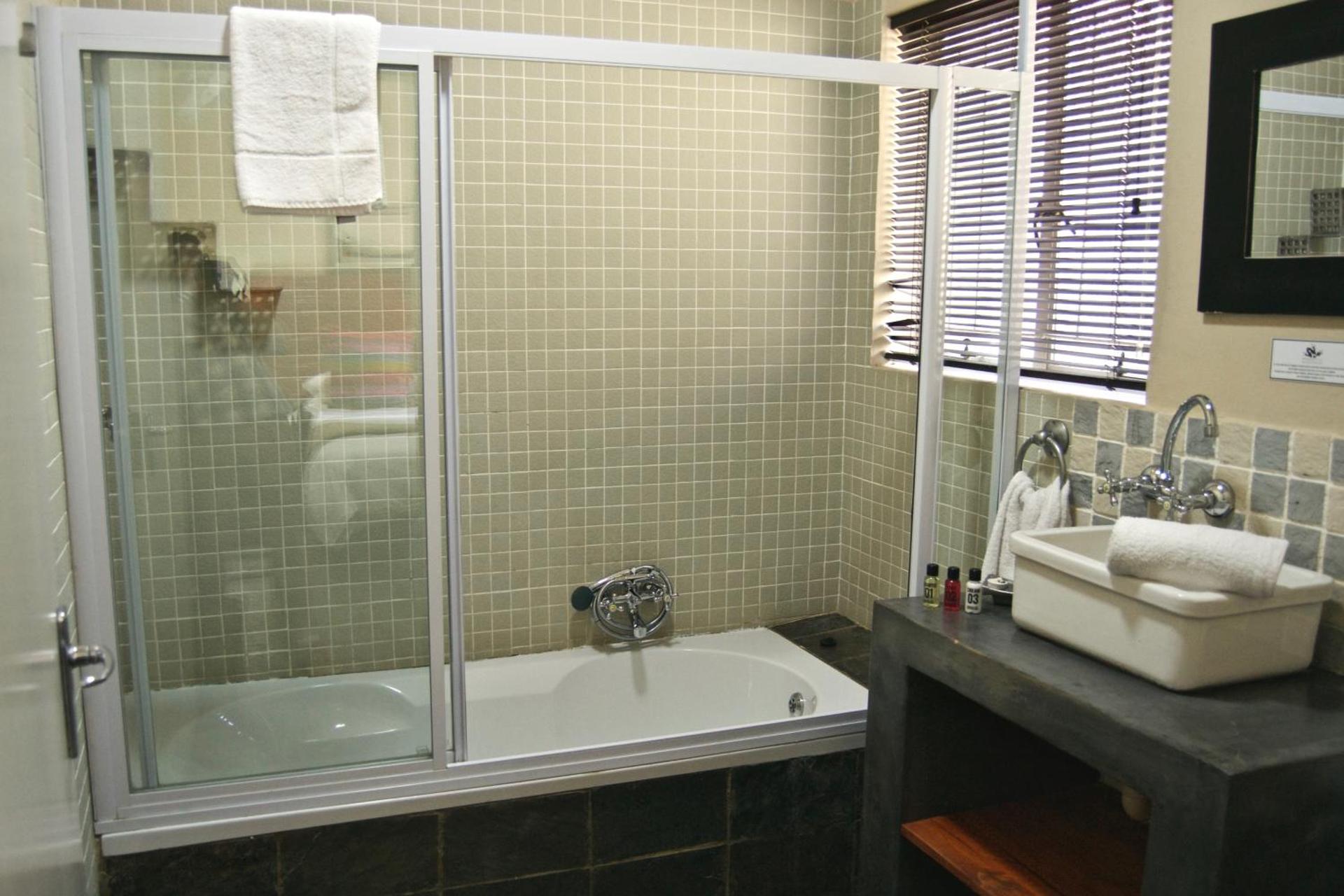 Khayamanzi Guesthouse - Photo 12