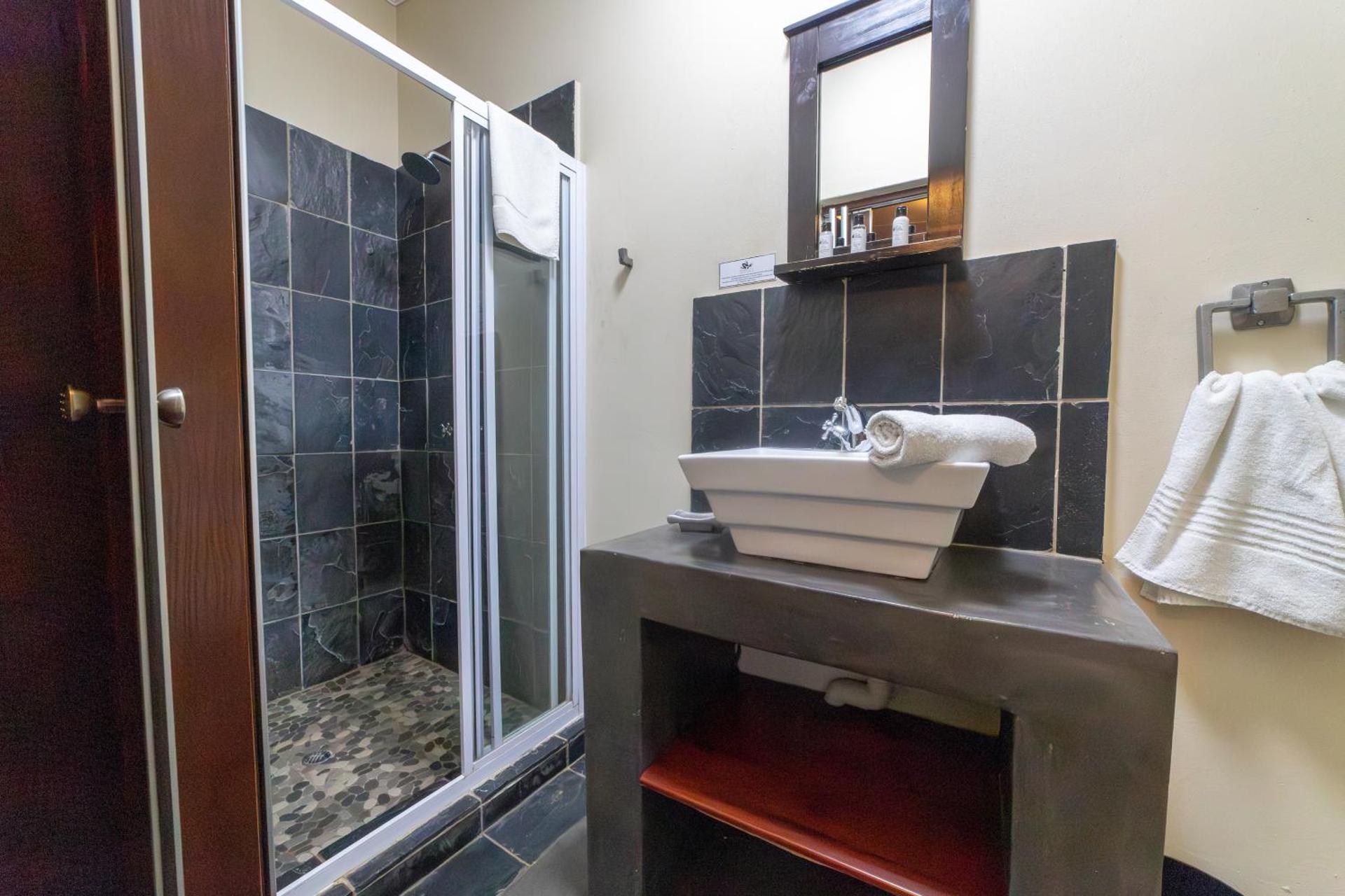 Khayamanzi Guesthouse - Photo 36