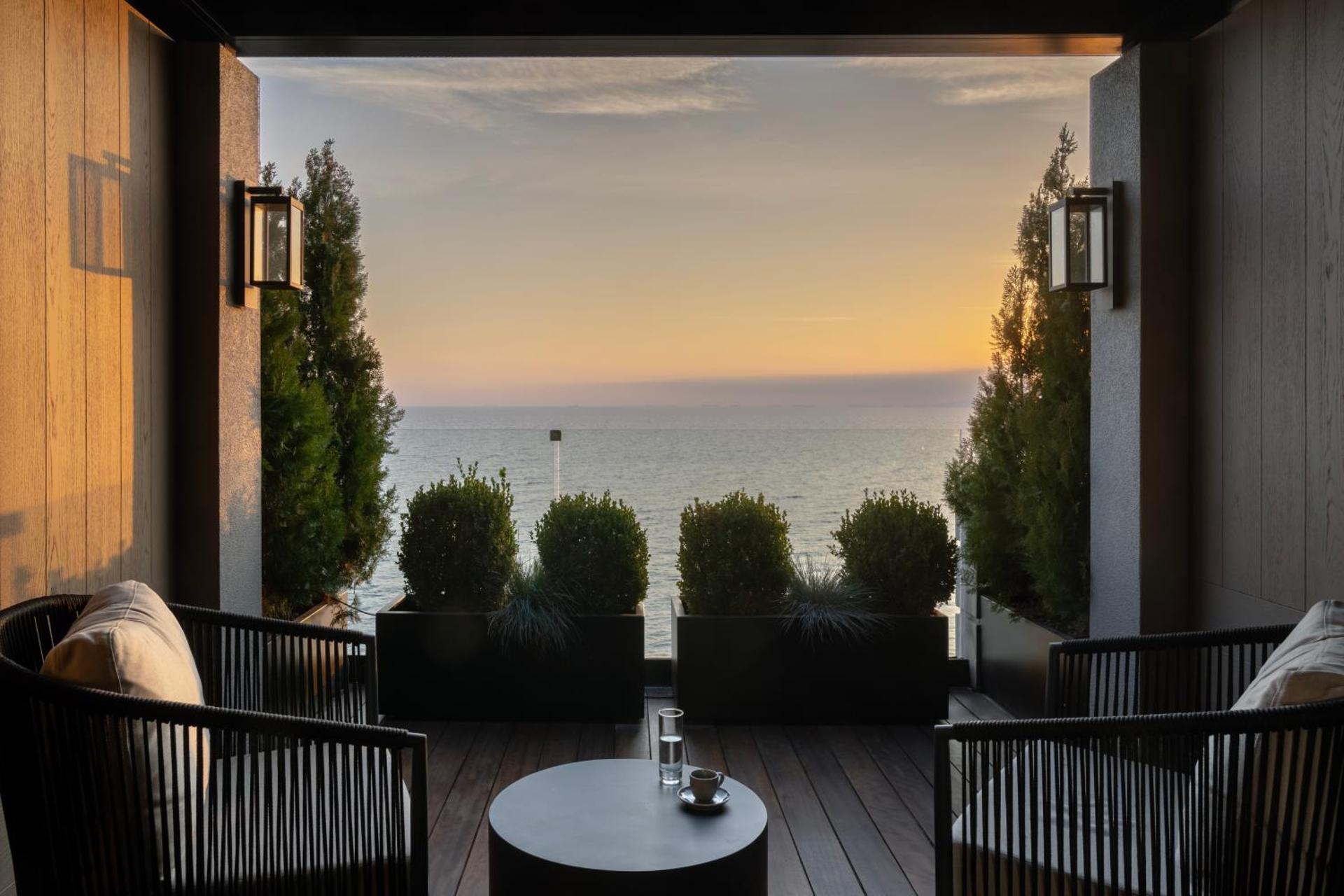 Coral Hotel Athens - Photo 130