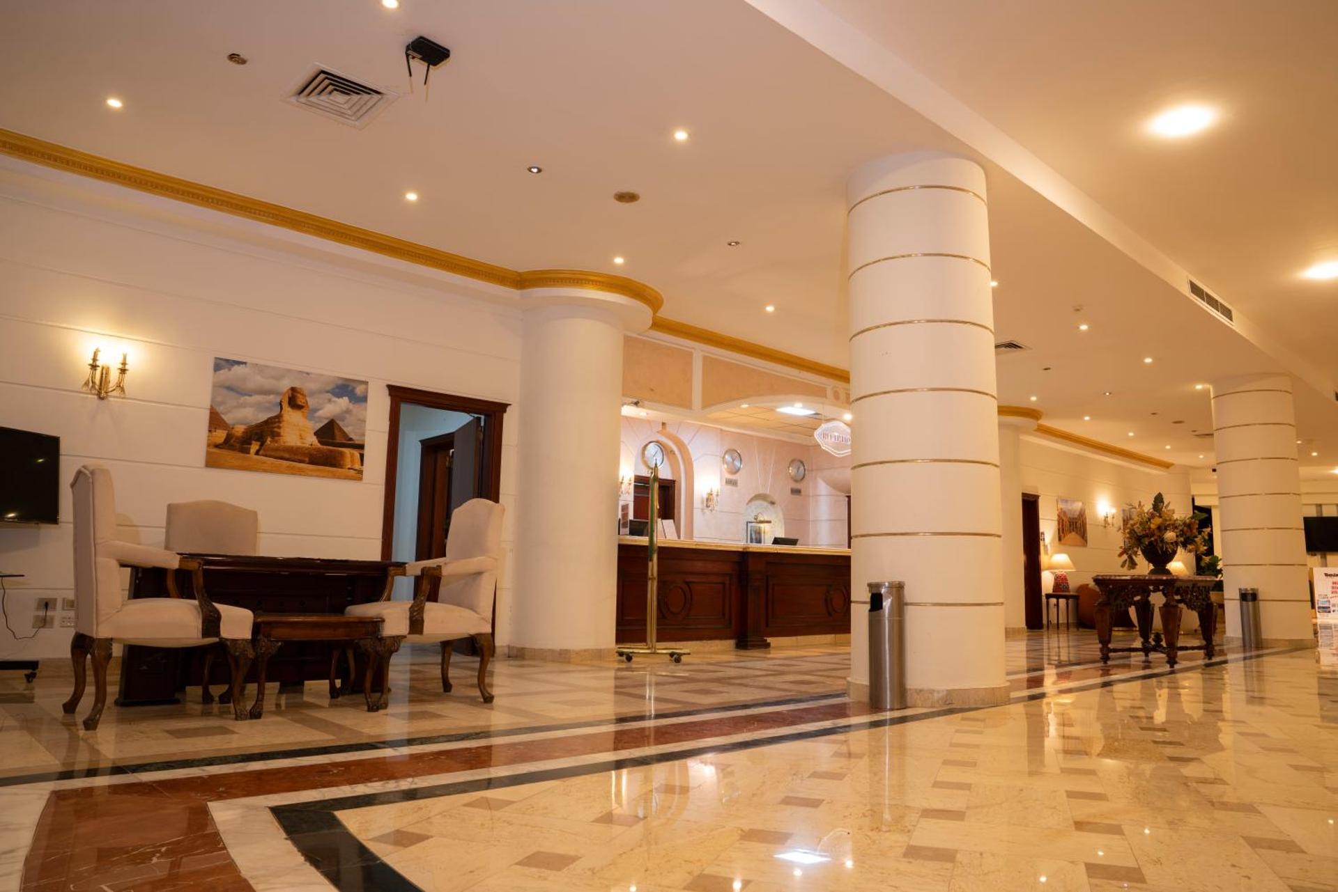 Roma Hotel - Photo 28