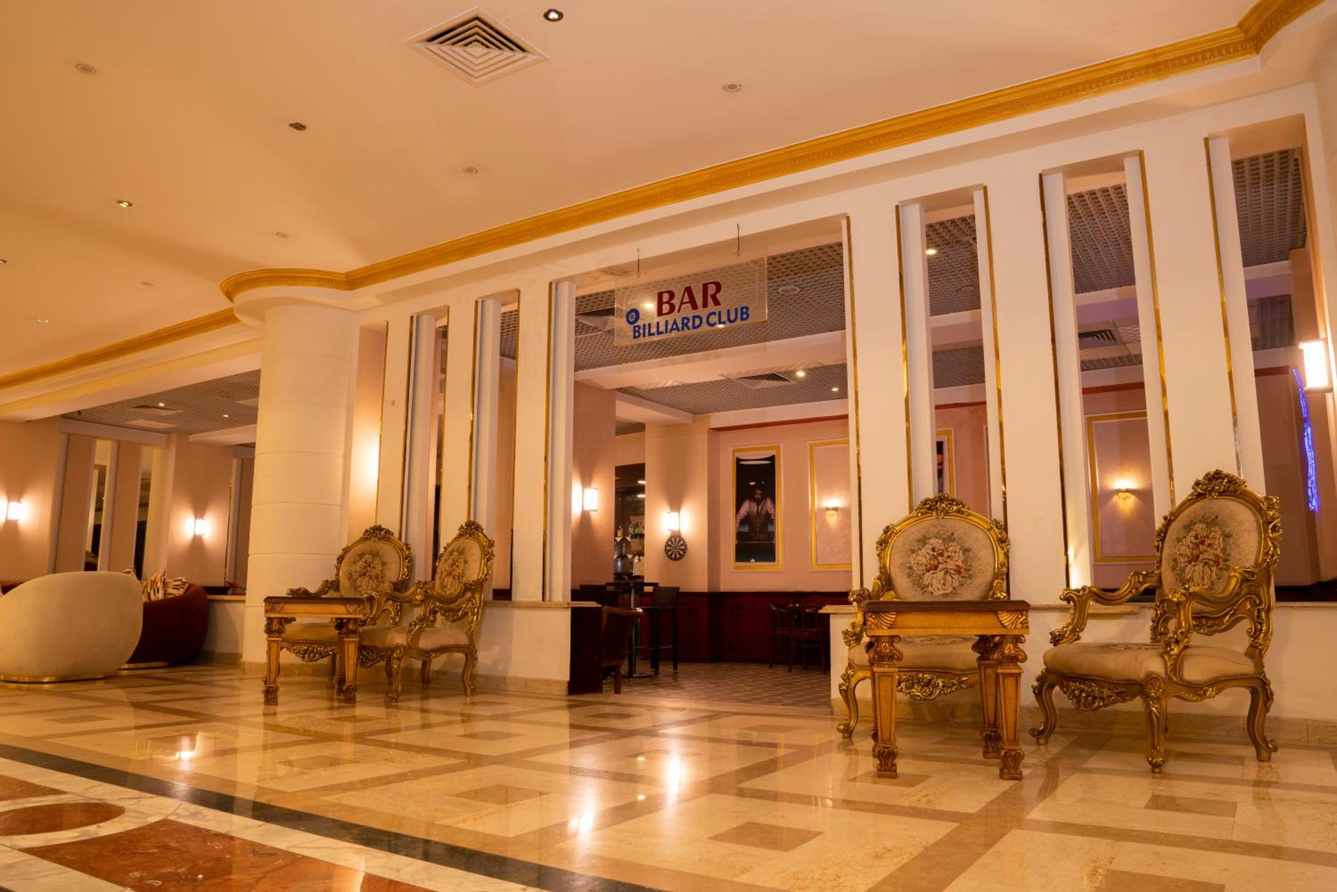 Roma Hotel - Photo 26