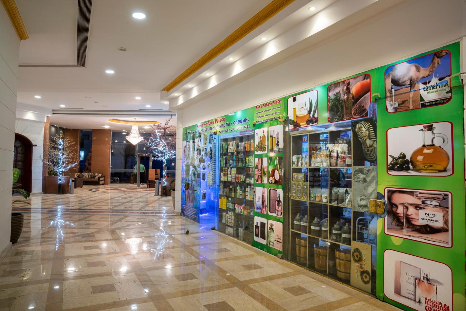 Roma Hotel - Photo 24