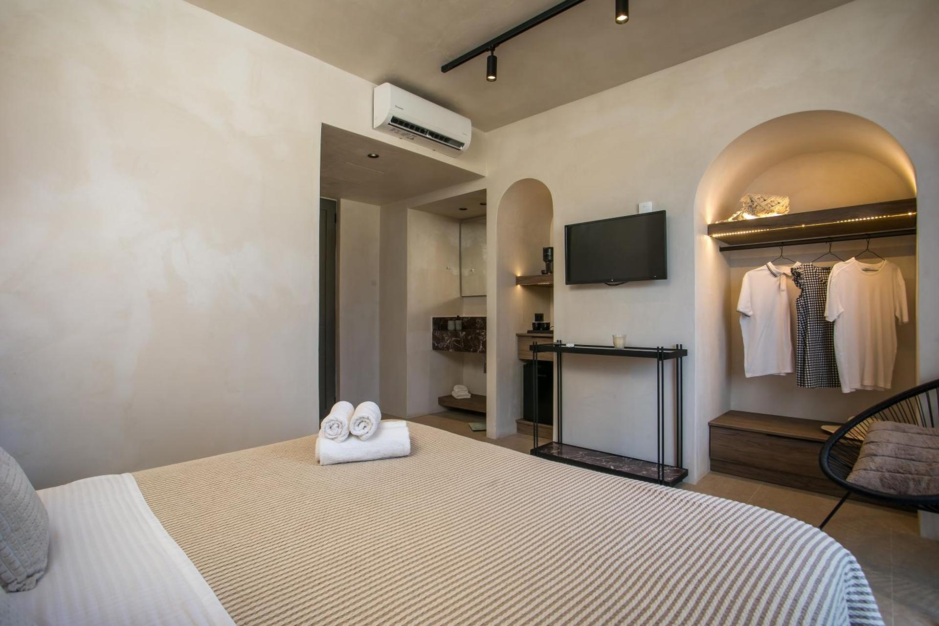 Ano Kampos Hotel - Photo 8