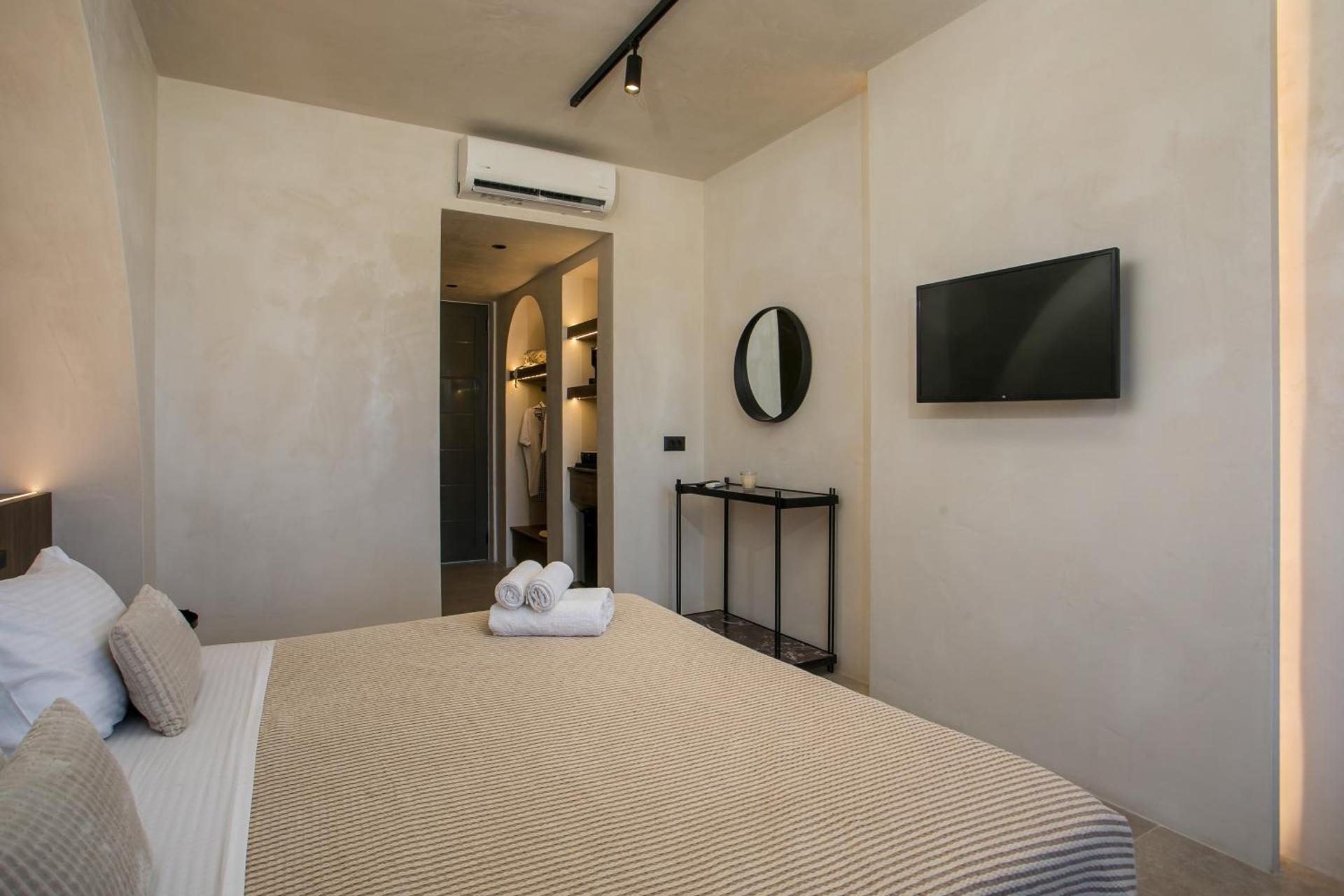 Ano Kampos Hotel - Photo 13