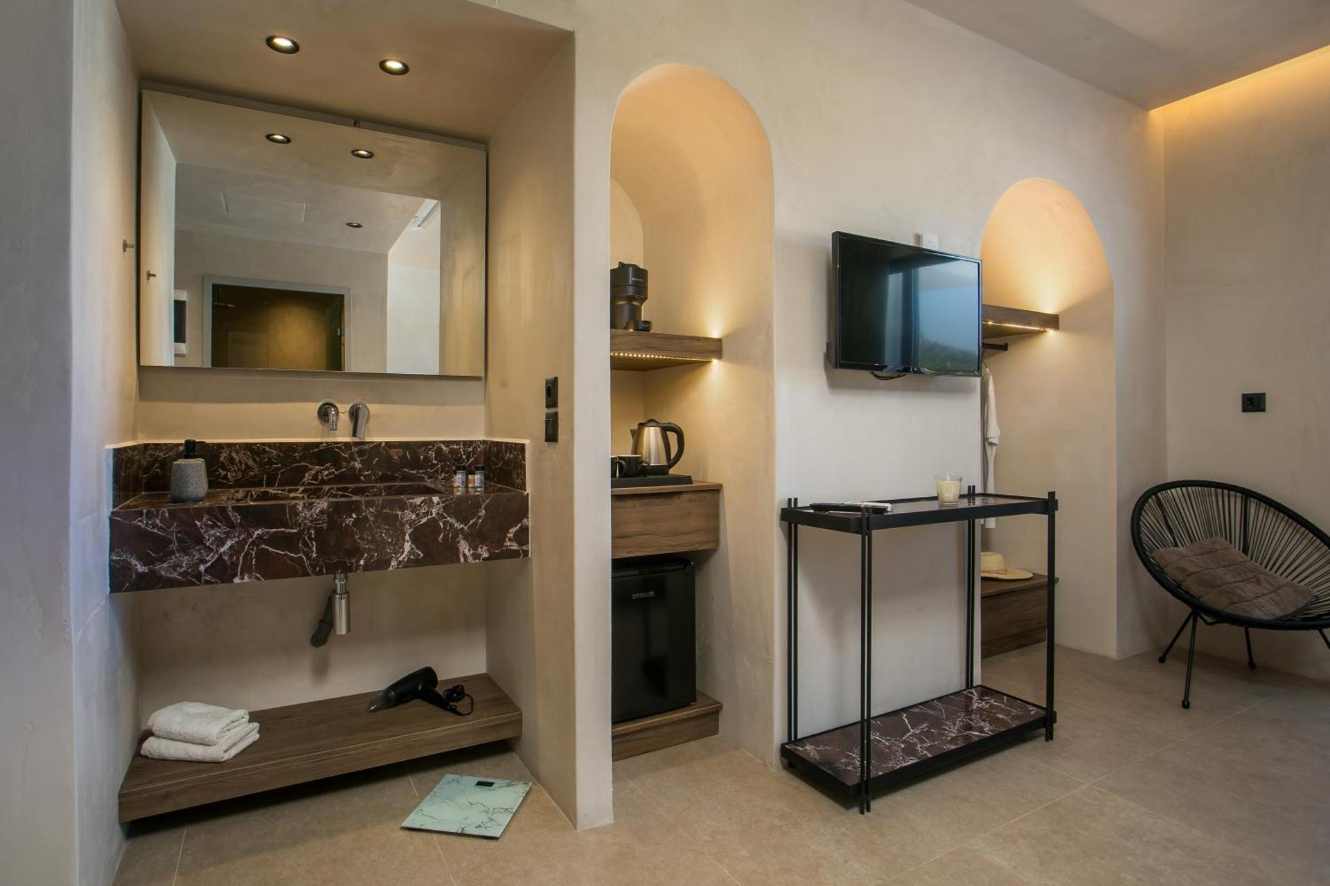 Ano Kampos Hotel - Photo 14