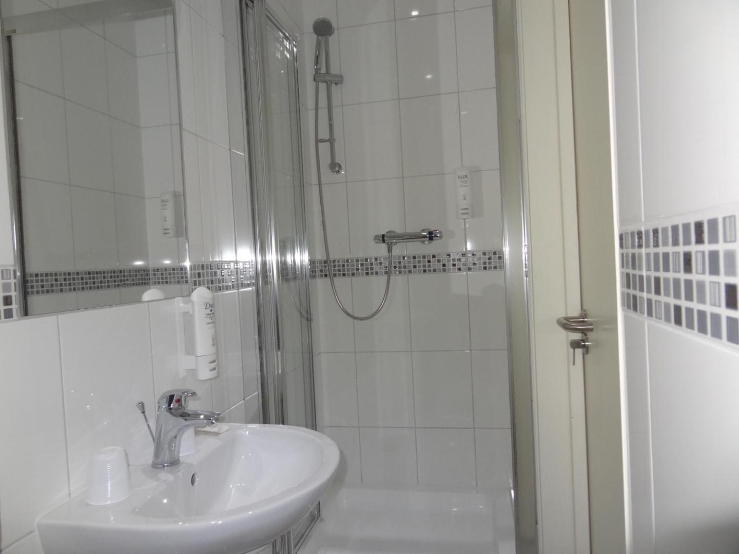 Hotel Unique - Photo 8