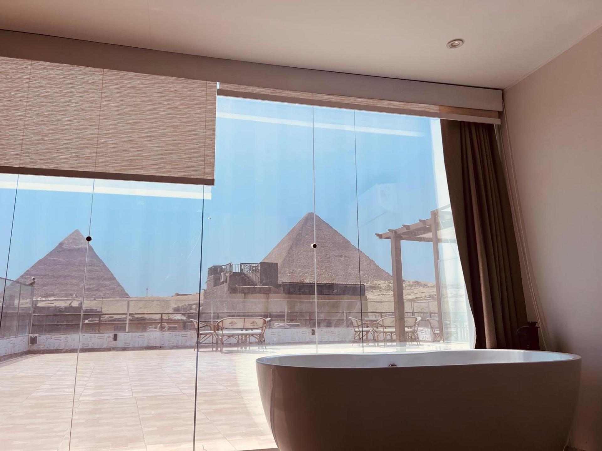 LE Grand Pyramids View & Suites - Photo 59