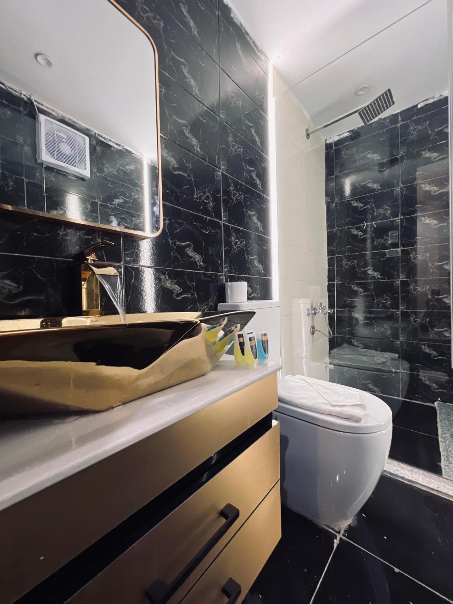 LE Grand Pyramids View & Suites - Photo 53