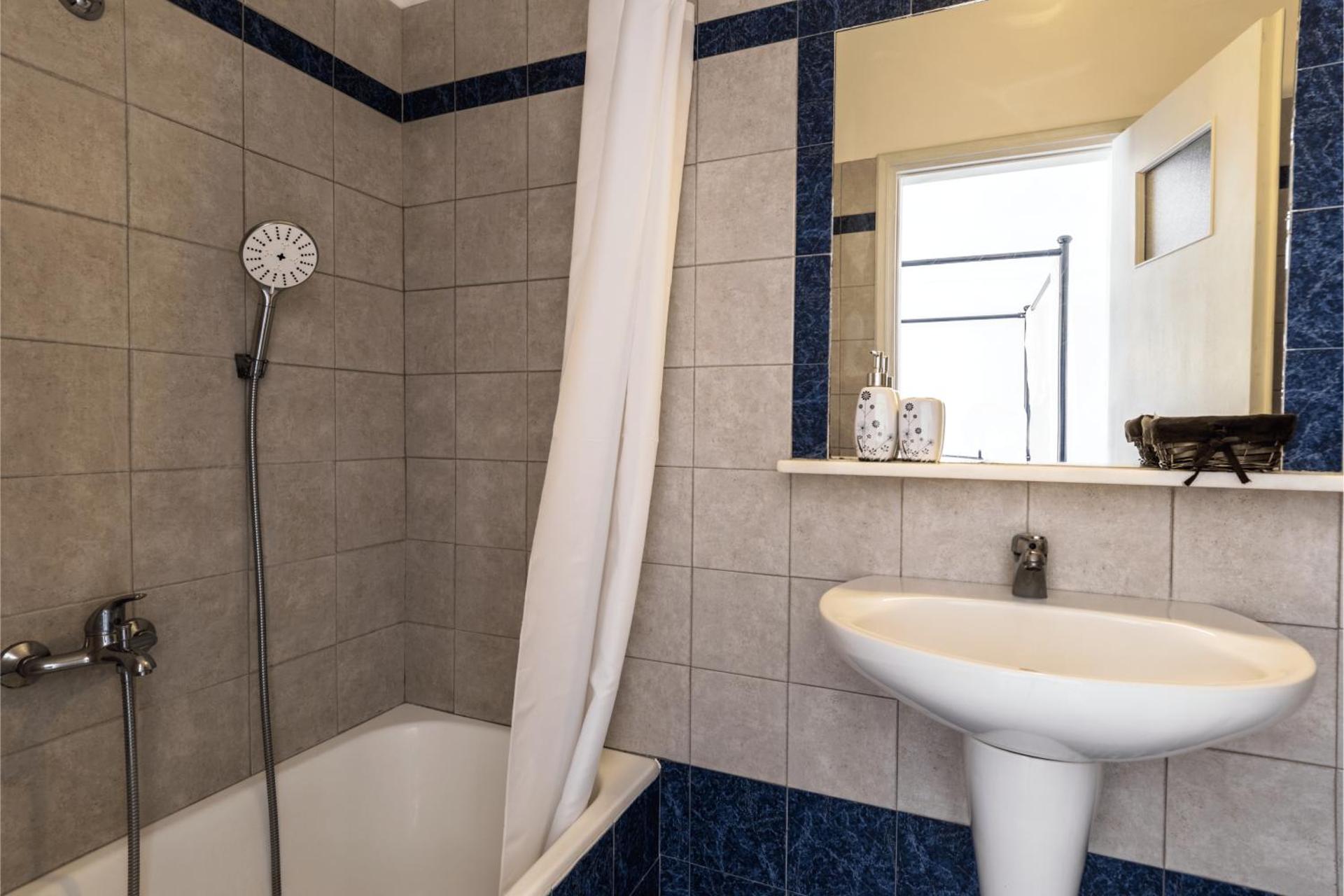 Irigeneia Hotel - Photo 16