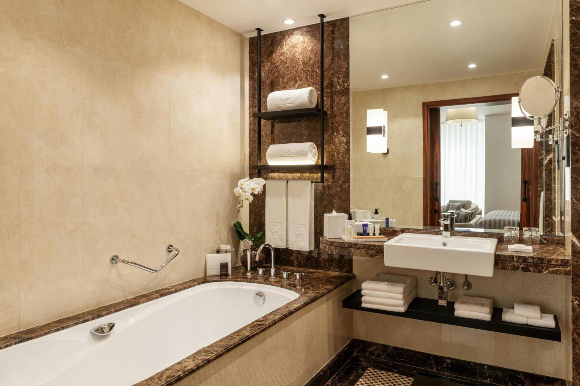 Grosvenor House, a Luxury Collection Hotel, Dubai - Photo 32