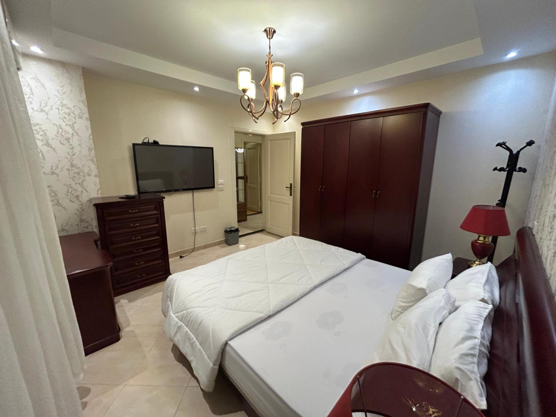 Skyline luxury hotel apartments 5 mins from Cairo Airport - Photo 5