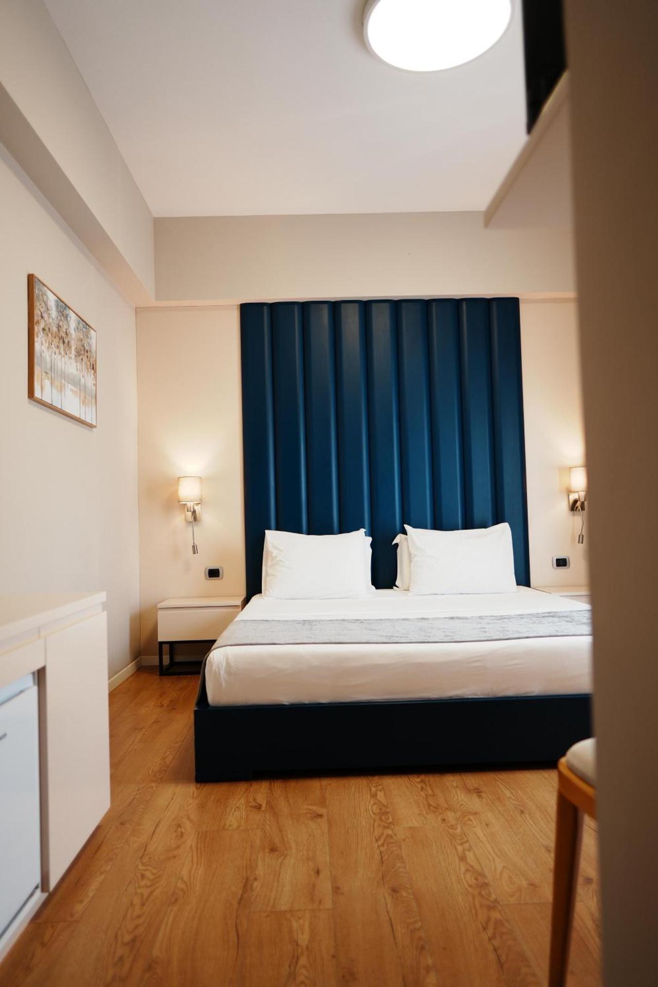 Hotel Blue Sky - Photo 15