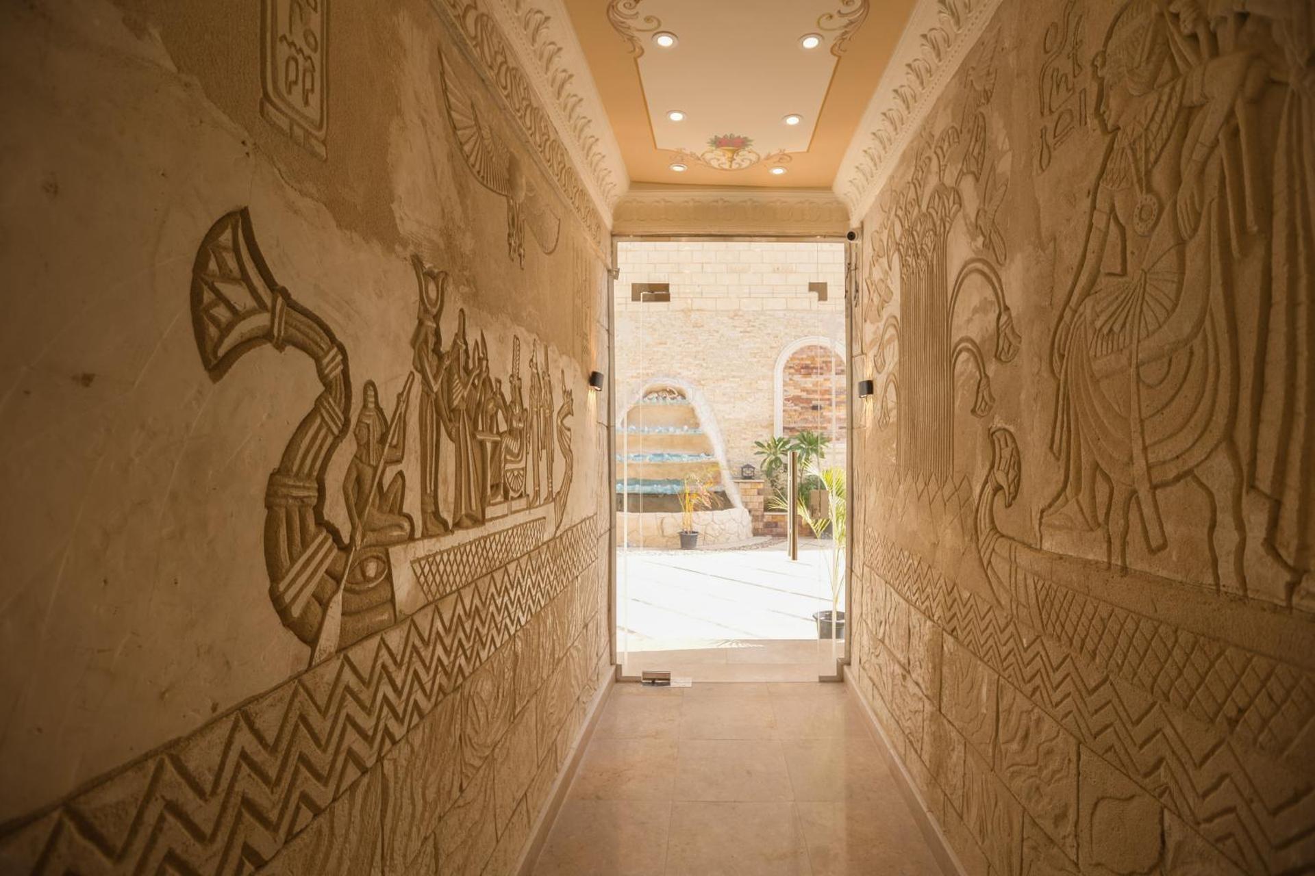 Secrets Of The Pyramids Hotel - Photo 20