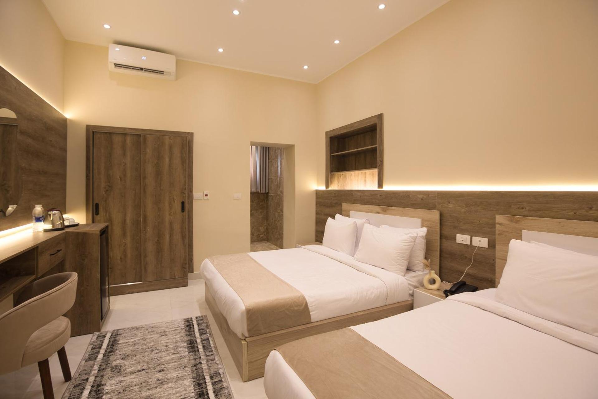 Secrets Of The Pyramids Hotel - Photo 8