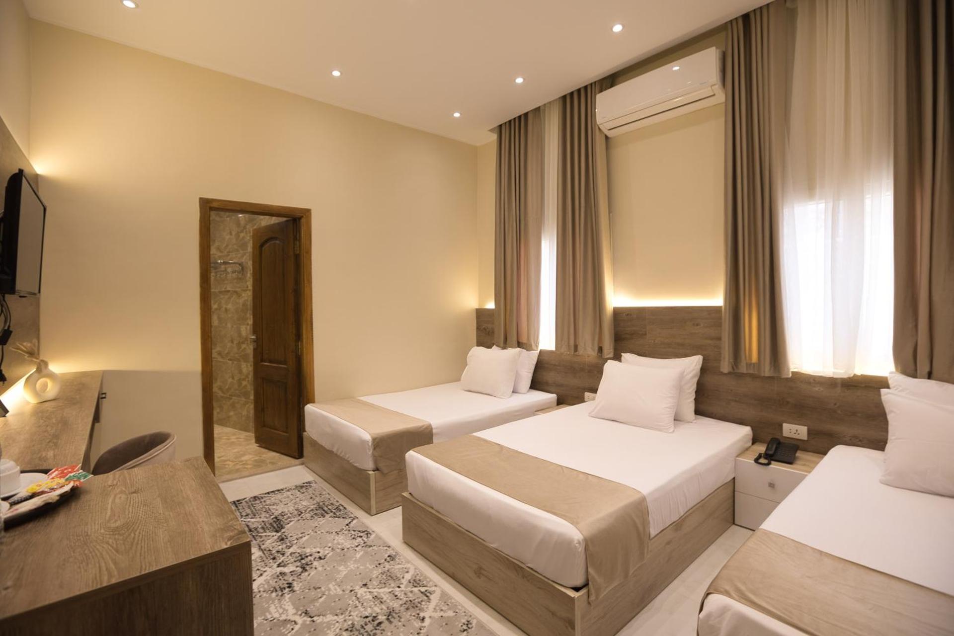 Secrets Of The Pyramids Hotel - Photo 24