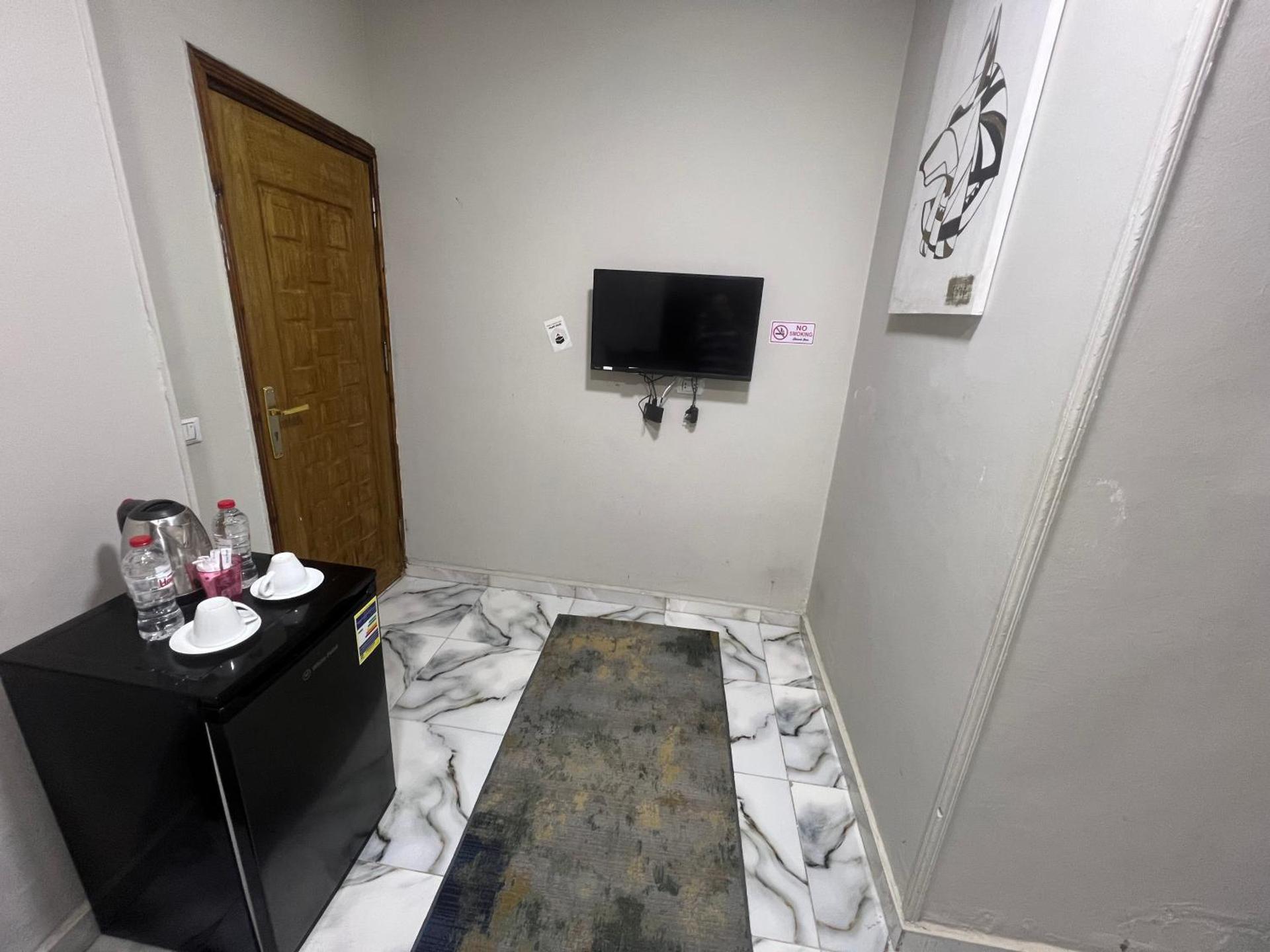 Osiris pyramids - Photo 87