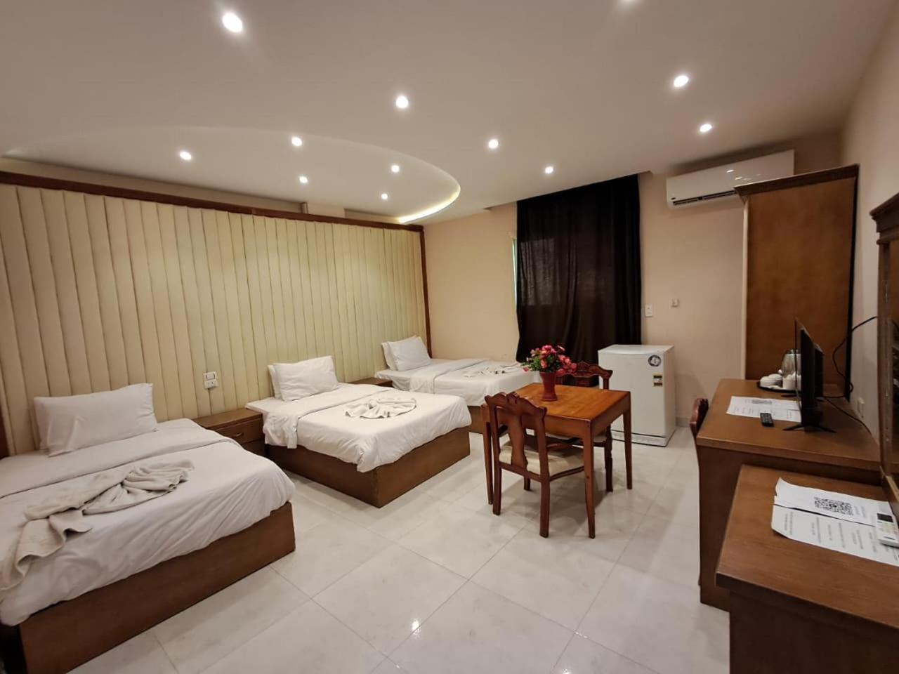 The Great Golden Pyramid - Photo 46