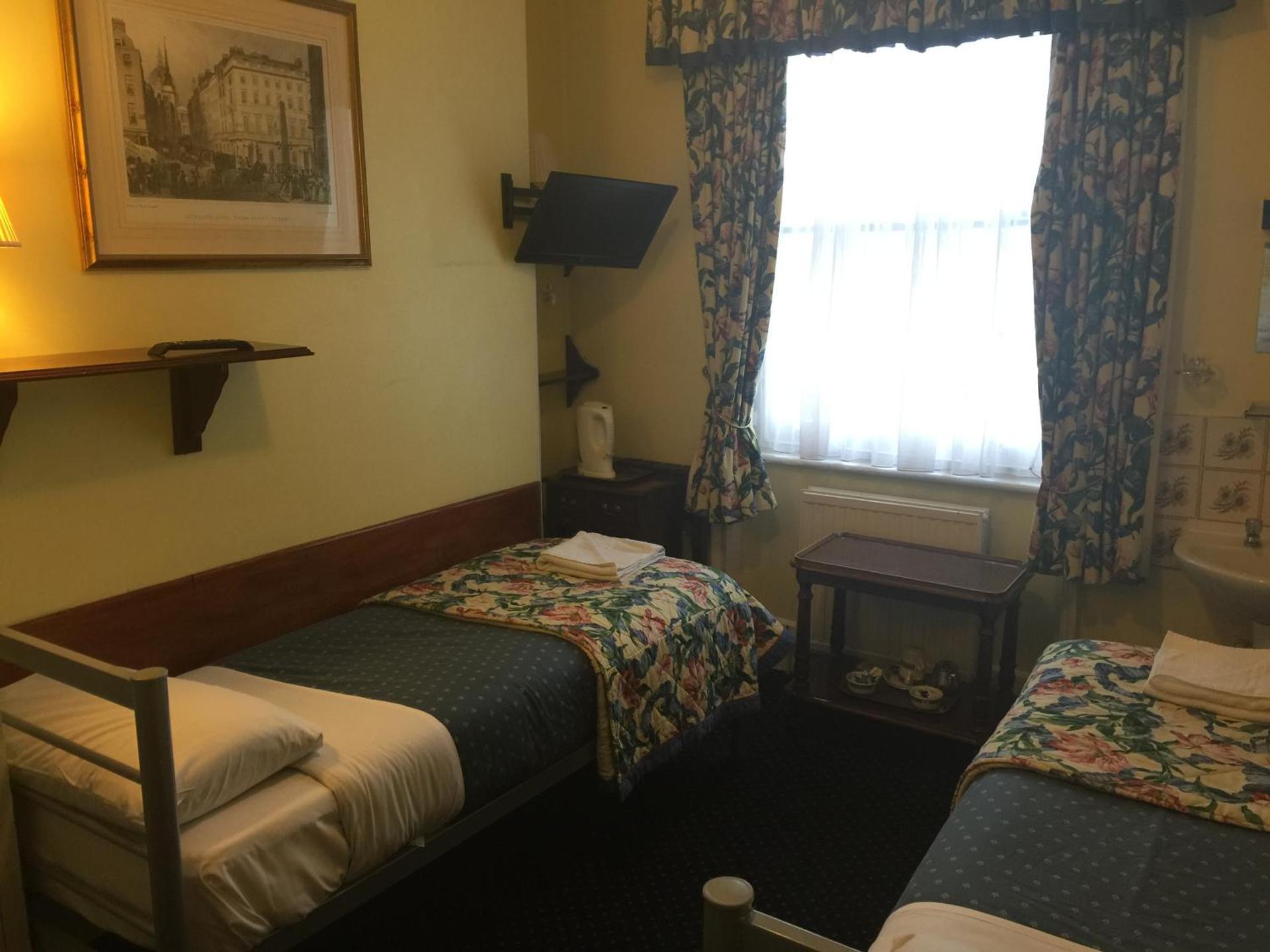 Albany Hotel - Photo 24