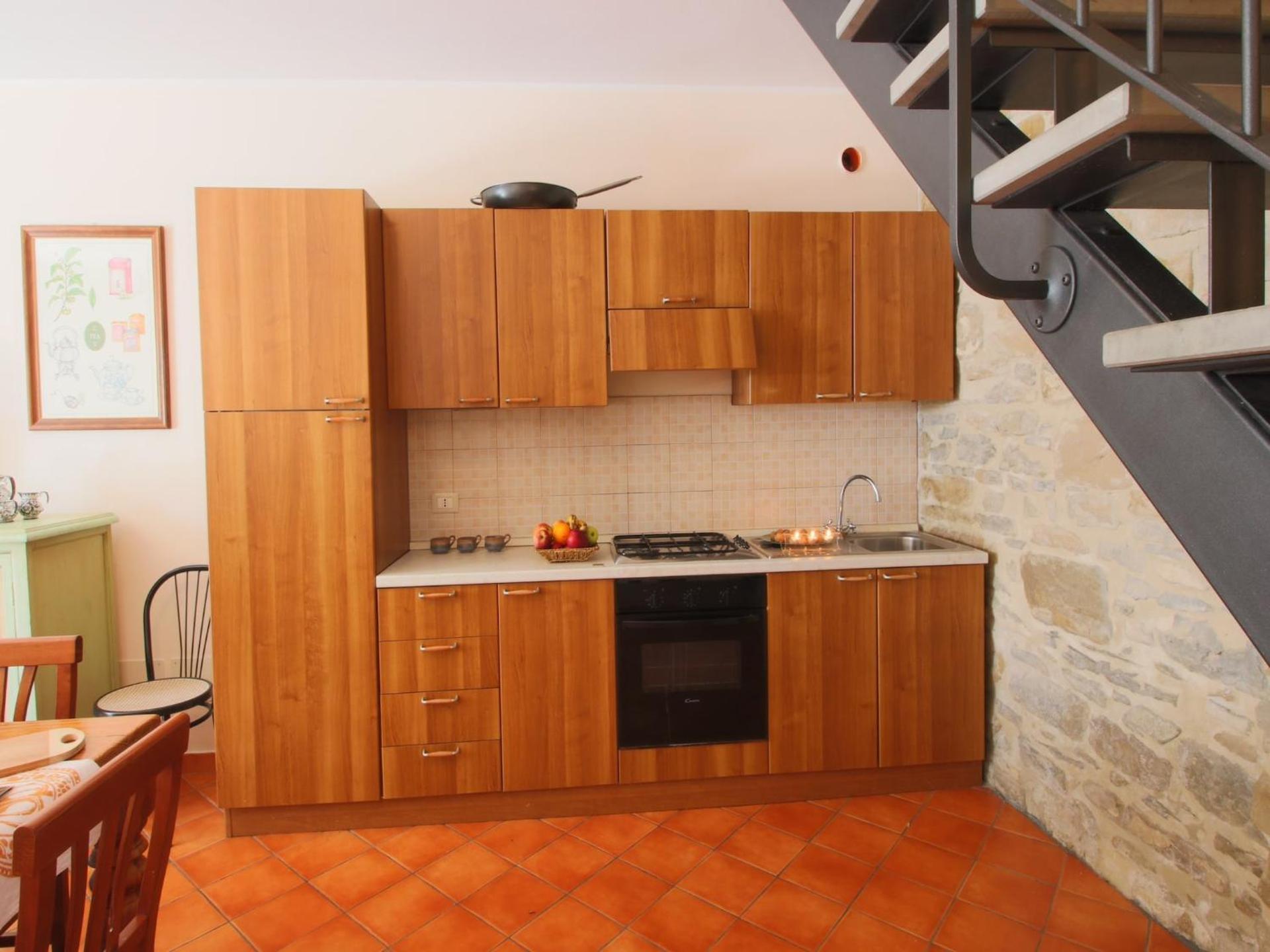Mansion in Apecchio near Lake and Pool - Photo 16