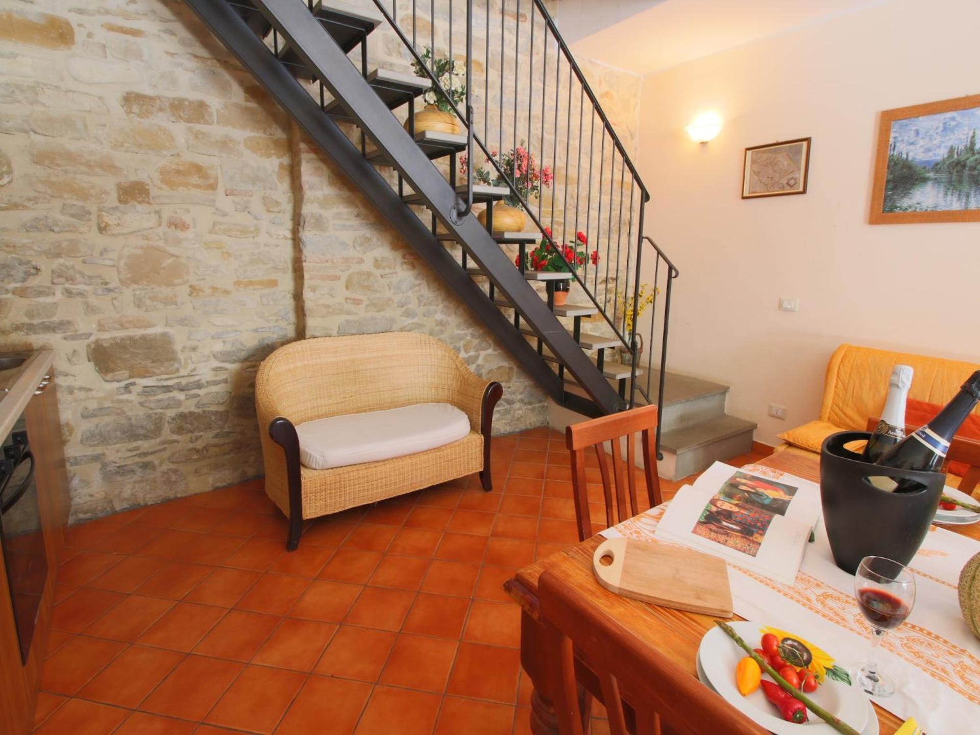 Mansion in Apecchio near Lake and Pool - Photo 13