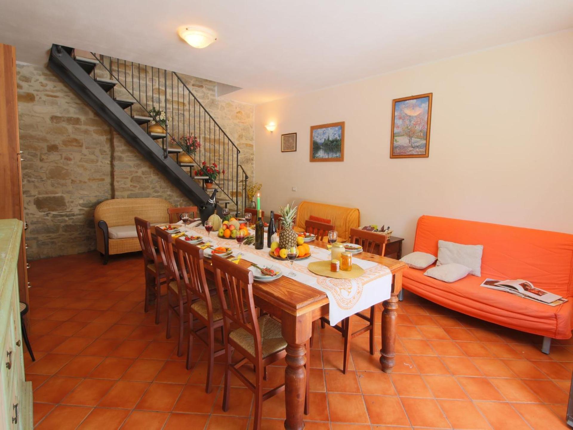 Mansion in Apecchio near Lake and Pool - Photo 4