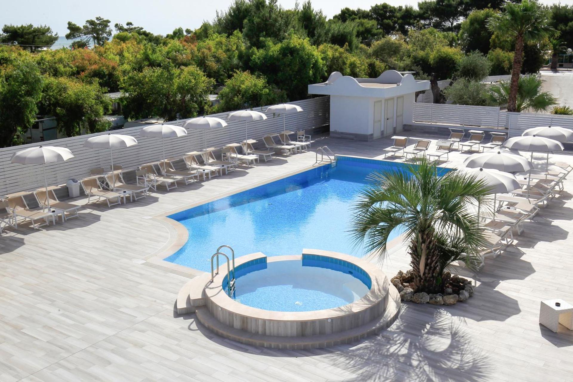 Garden Hotel Ripa - Photo 101