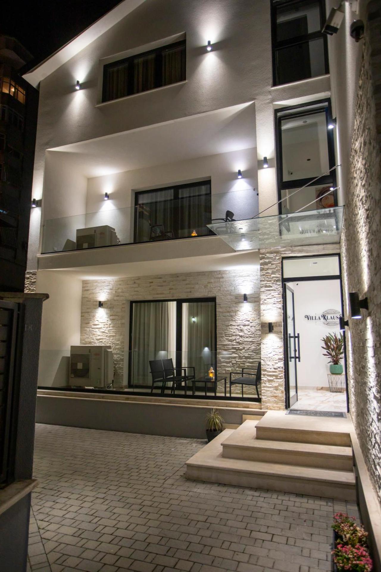 Villa Klaus Center Hotel - Photo 18