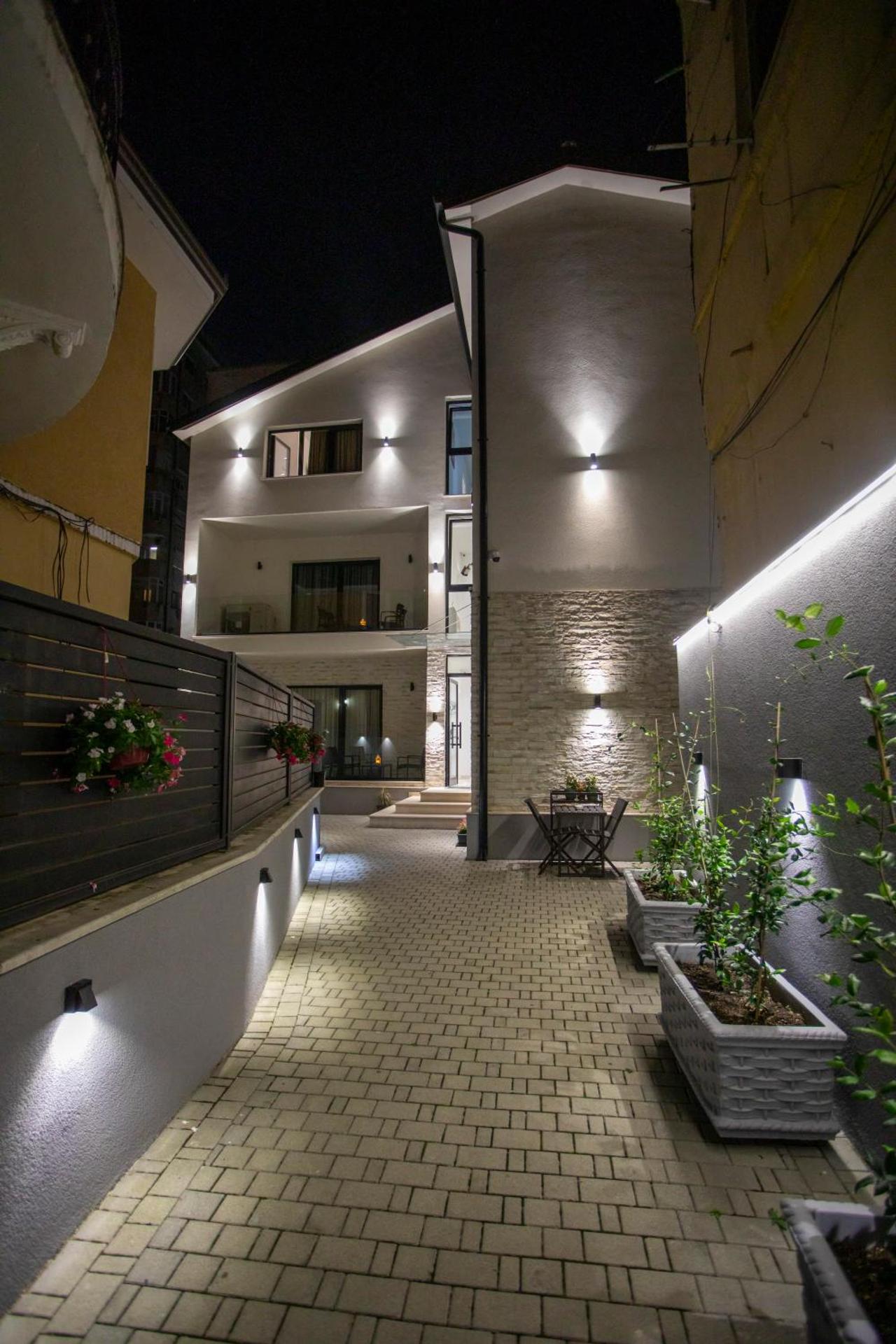 Villa Klaus Center Hotel - Photo 28