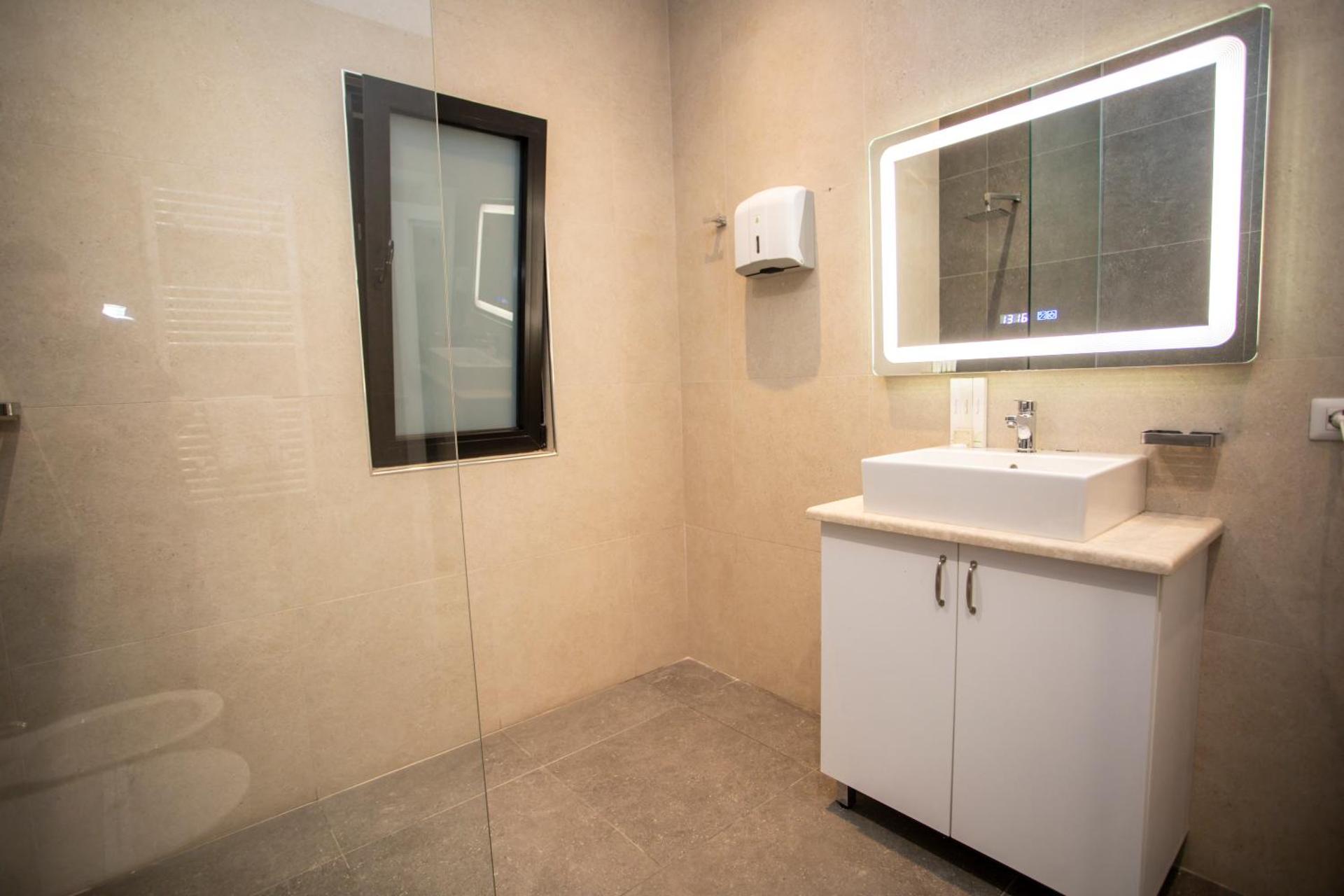 Villa Klaus Center Hotel - Photo 9