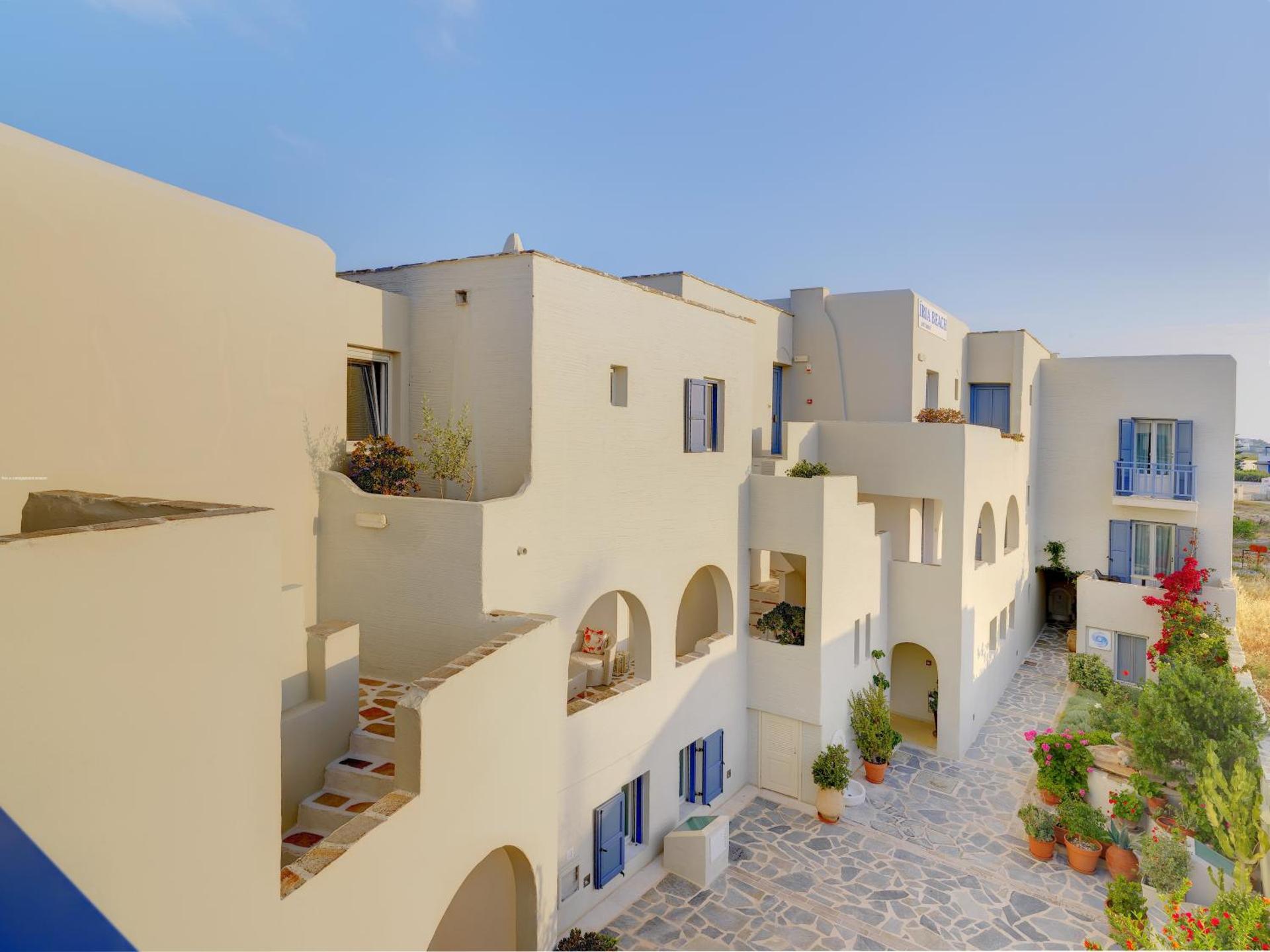 Iria Beach Art Hotel - Photo 139