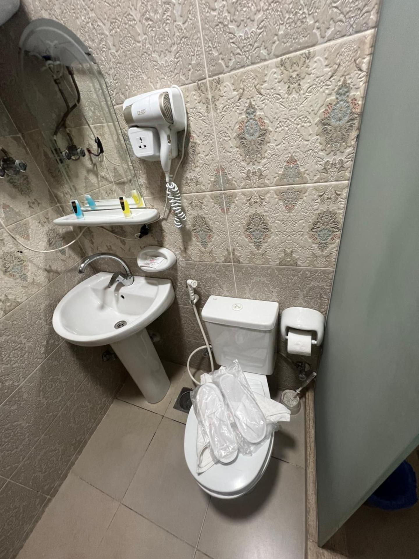 Osiris pyramids - Photo 17