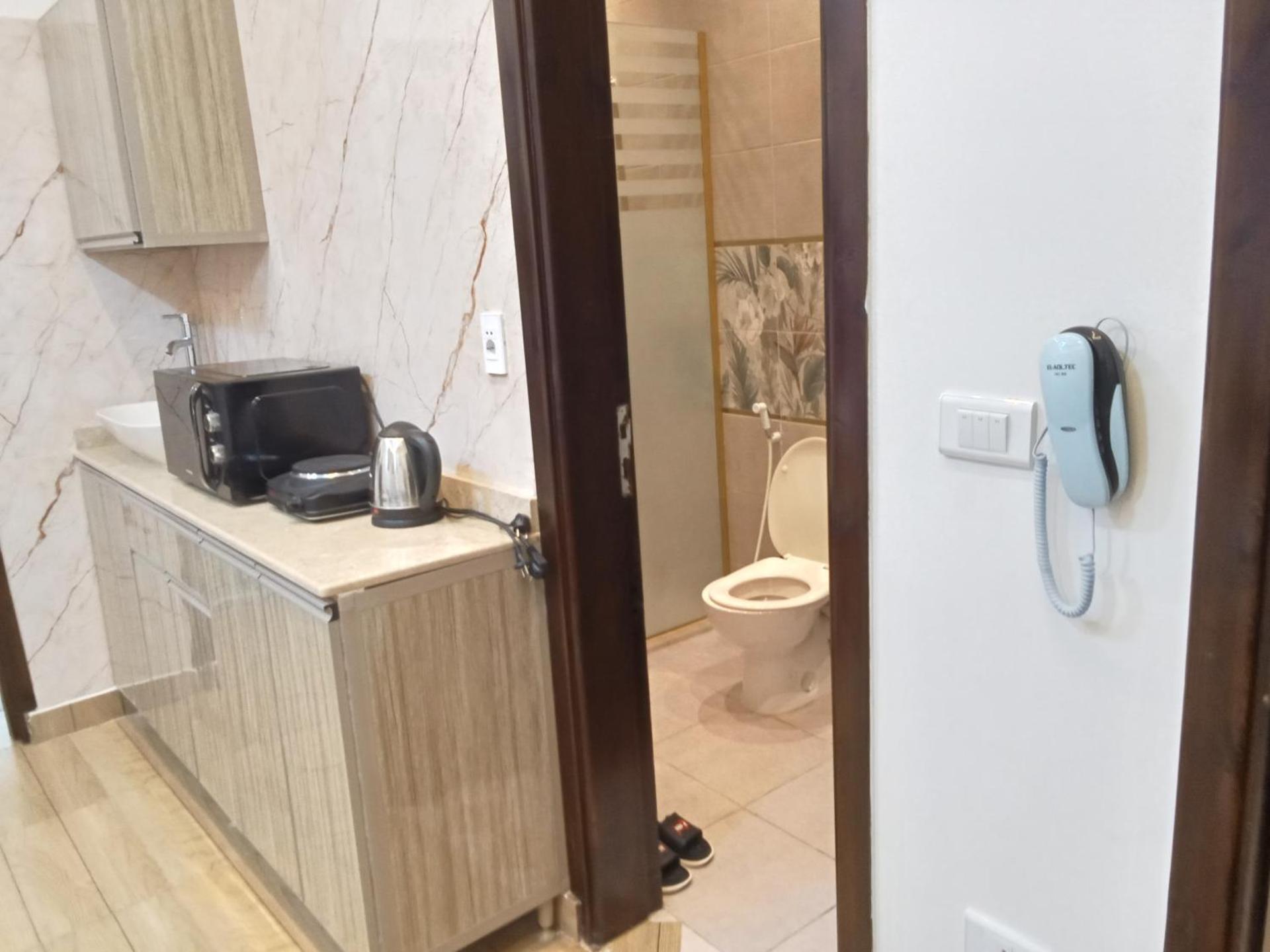 New Panorama Inn - Photo 19