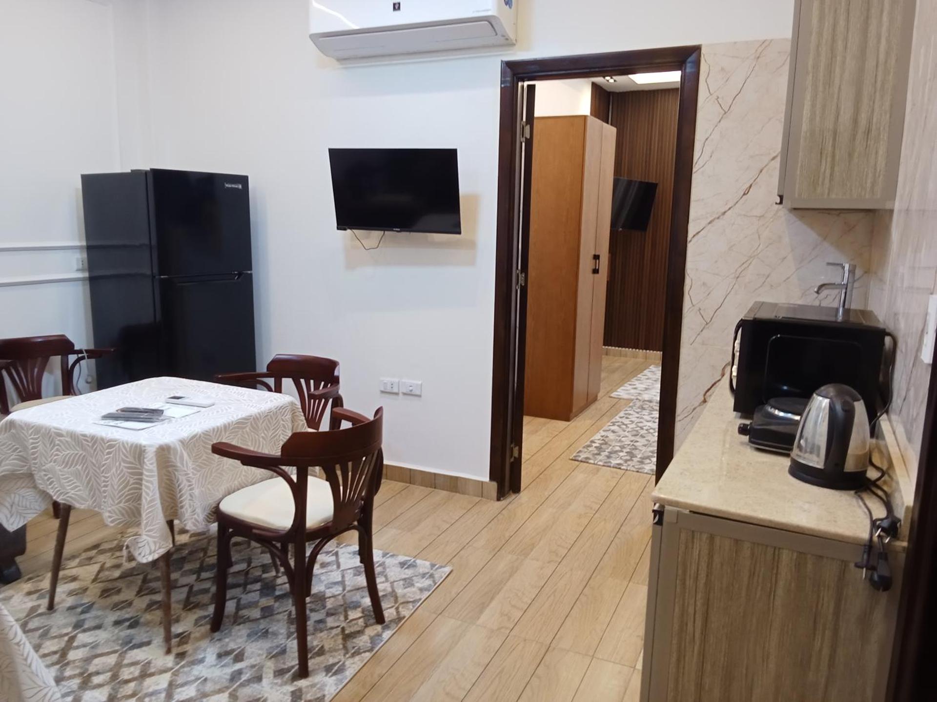 New Panorama Inn - Photo 18